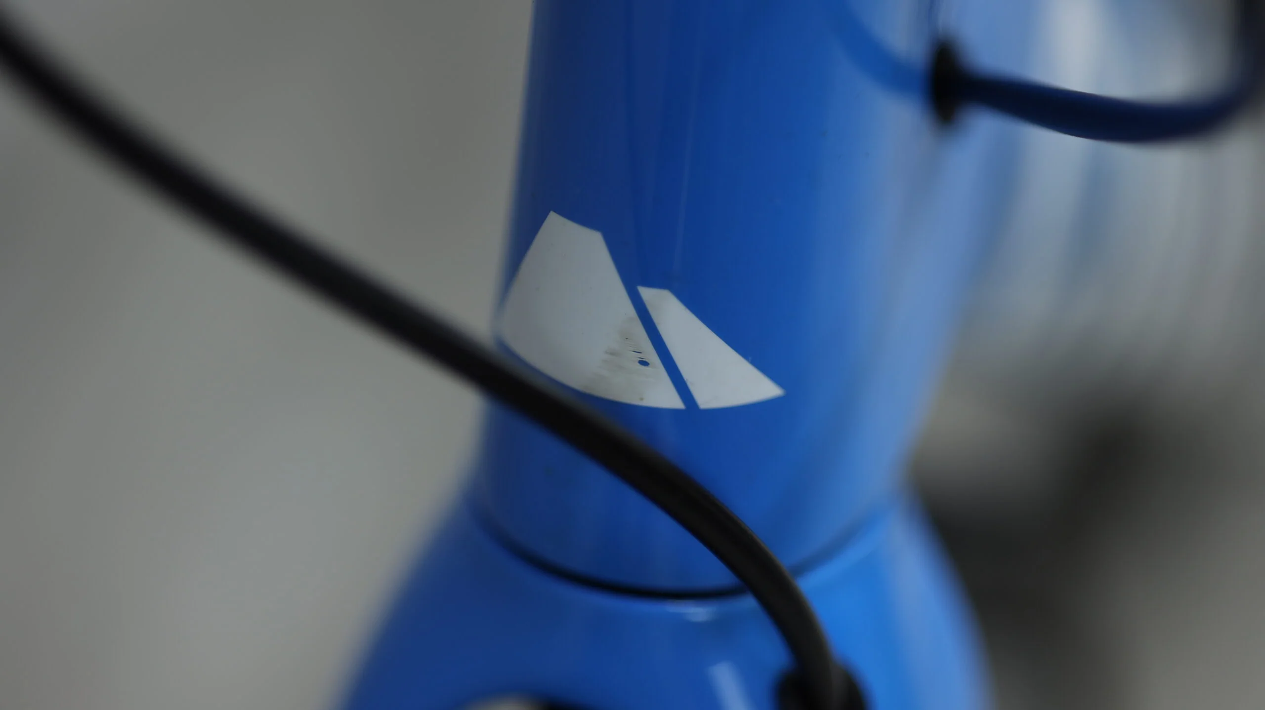 2019 Canyon Aeroad CF SLX Disc 9.0 Di2  Road Bike - X-Large - Image 12