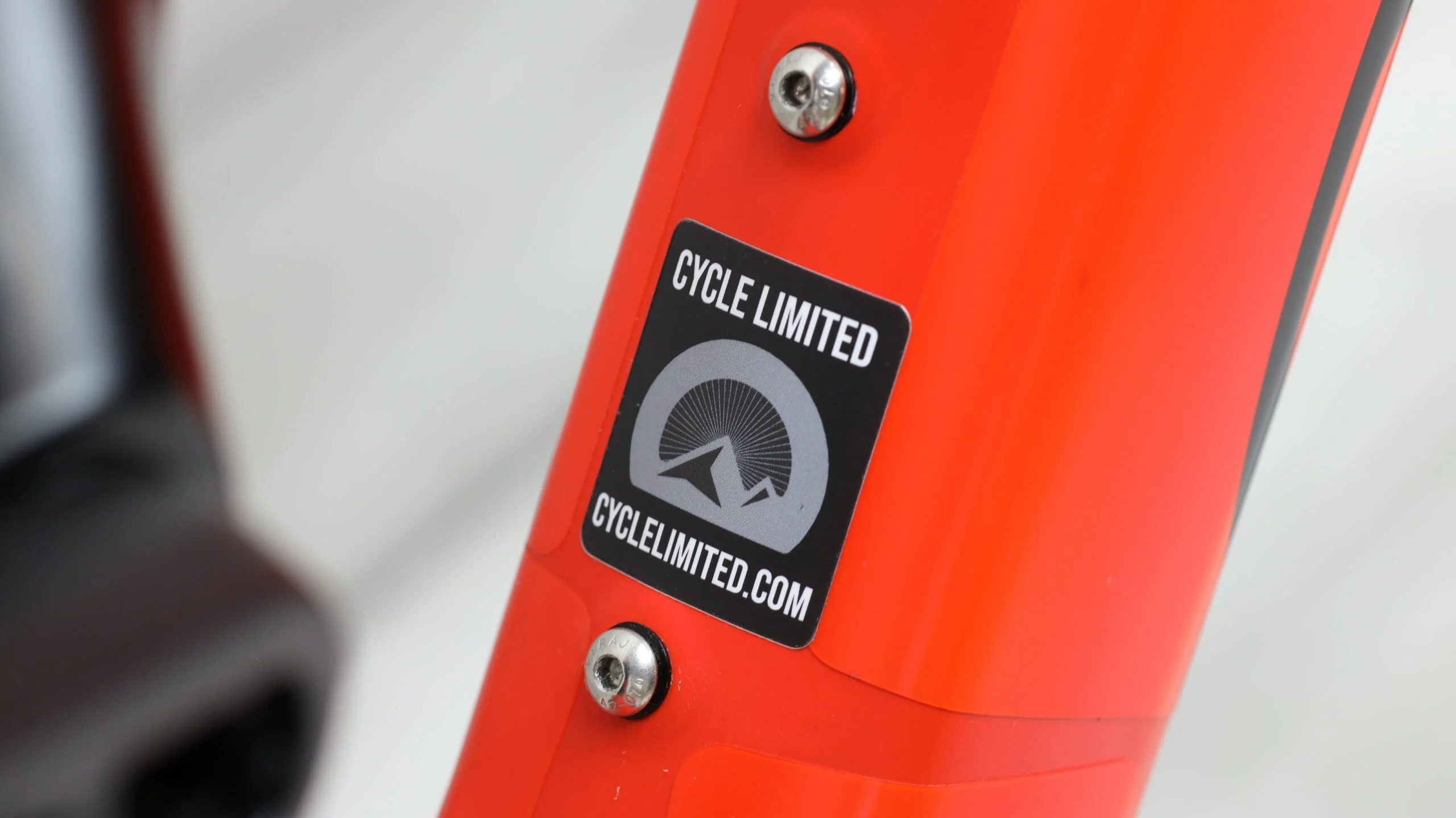 2019 Orbea Rallon M10 Mountain Bike - Large - Image 3