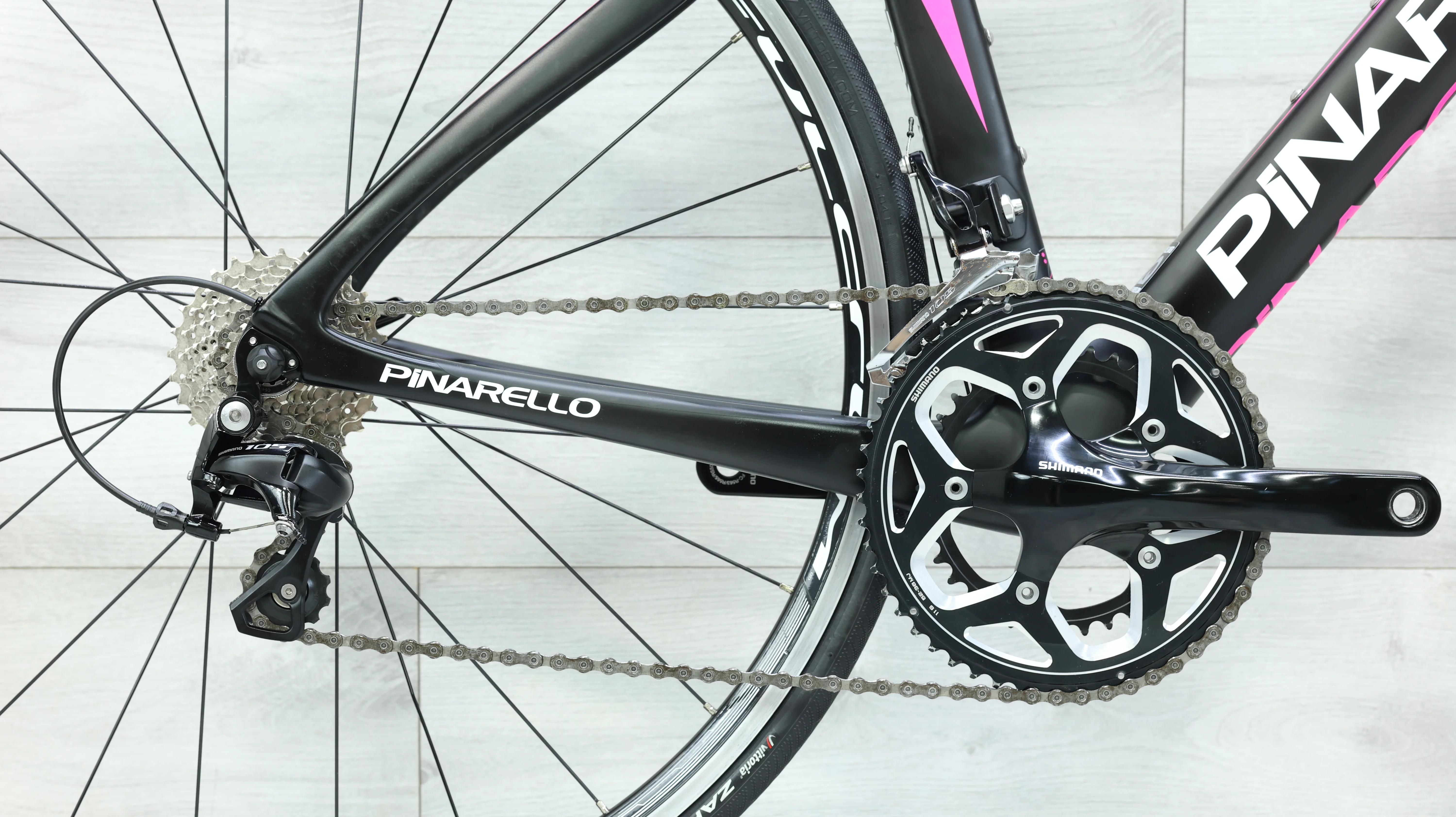2019 Pinarello Gan Easy Fit Road Bike - 42.5cm - Image 5