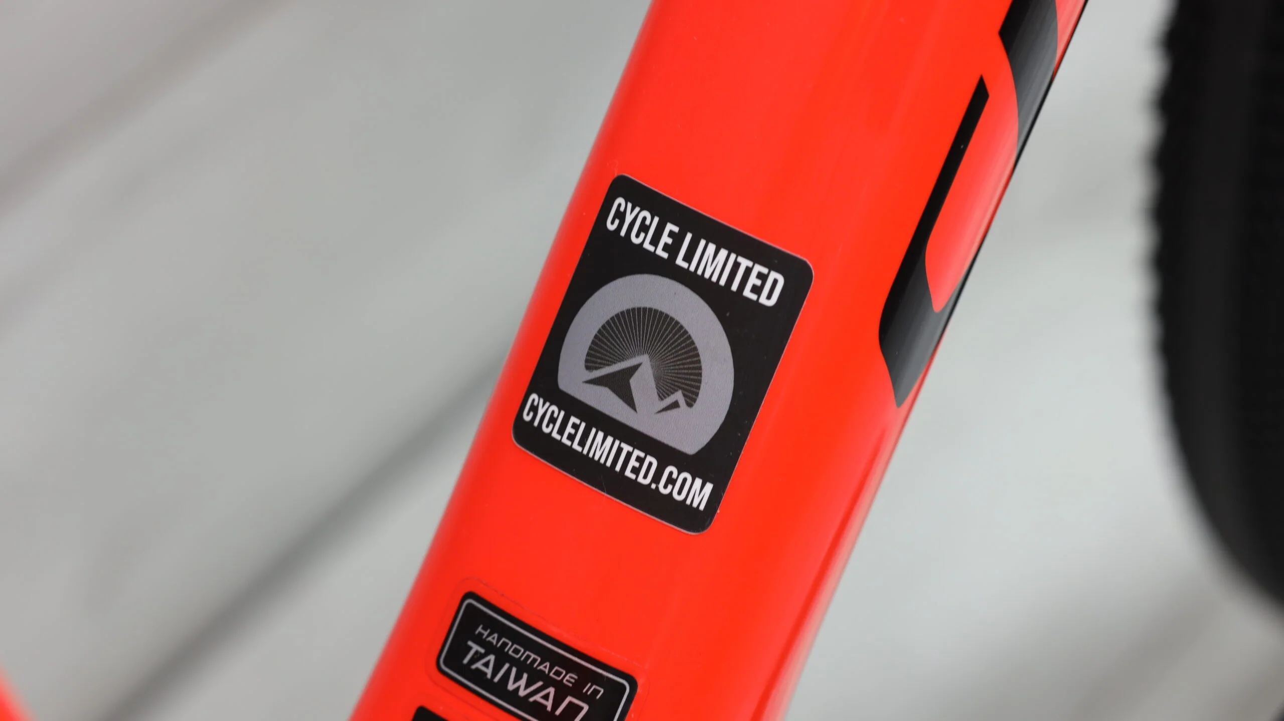 2019 Specialized CruX Expert  Gravel Bike - 56cm - Image 3