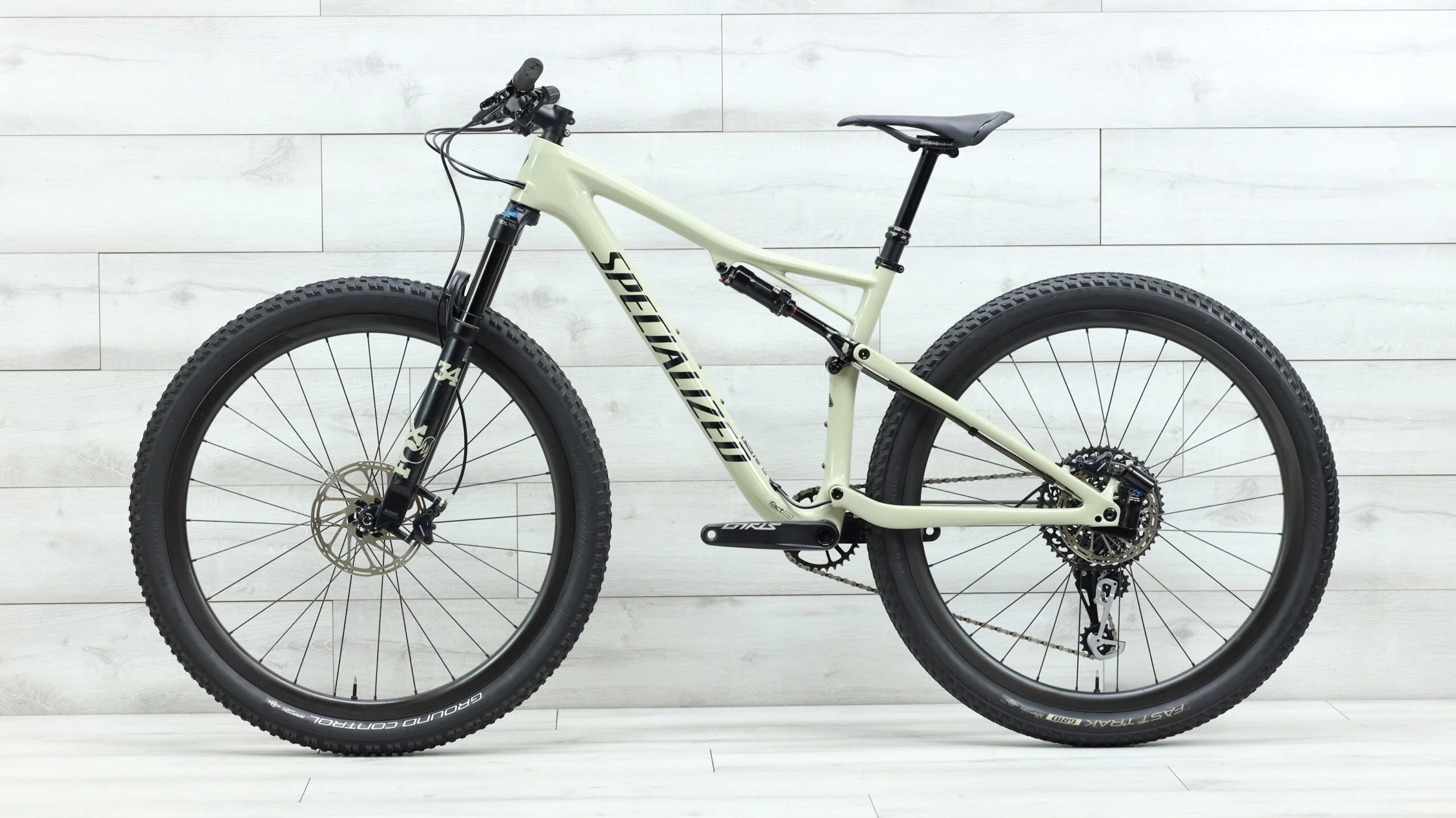 2019 Specialized Epic Expert EVO  Mountain Bike - Medium - Image 2