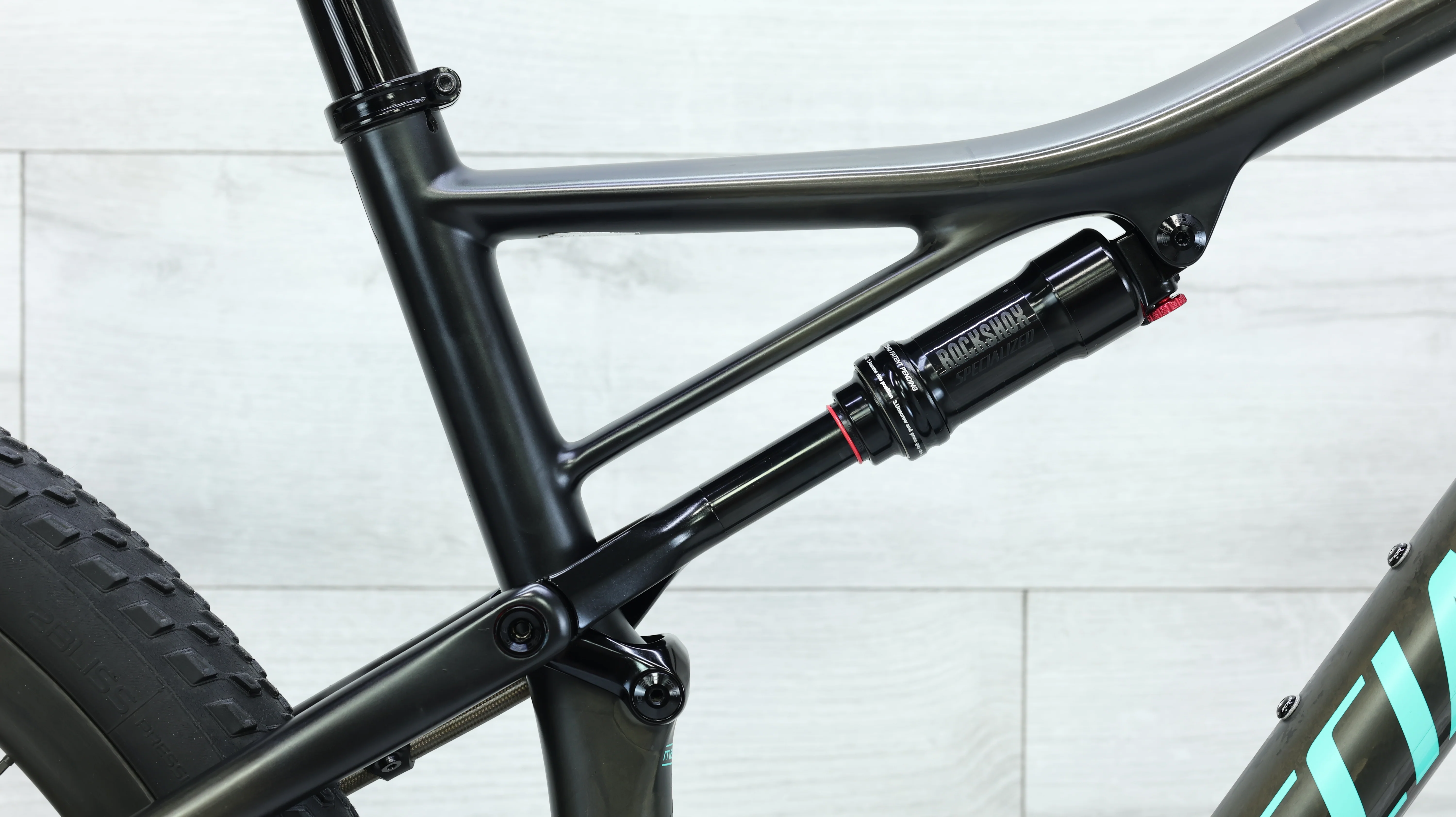 2019 Specialized Epic Pro Mountain Bike - Large - Image 8