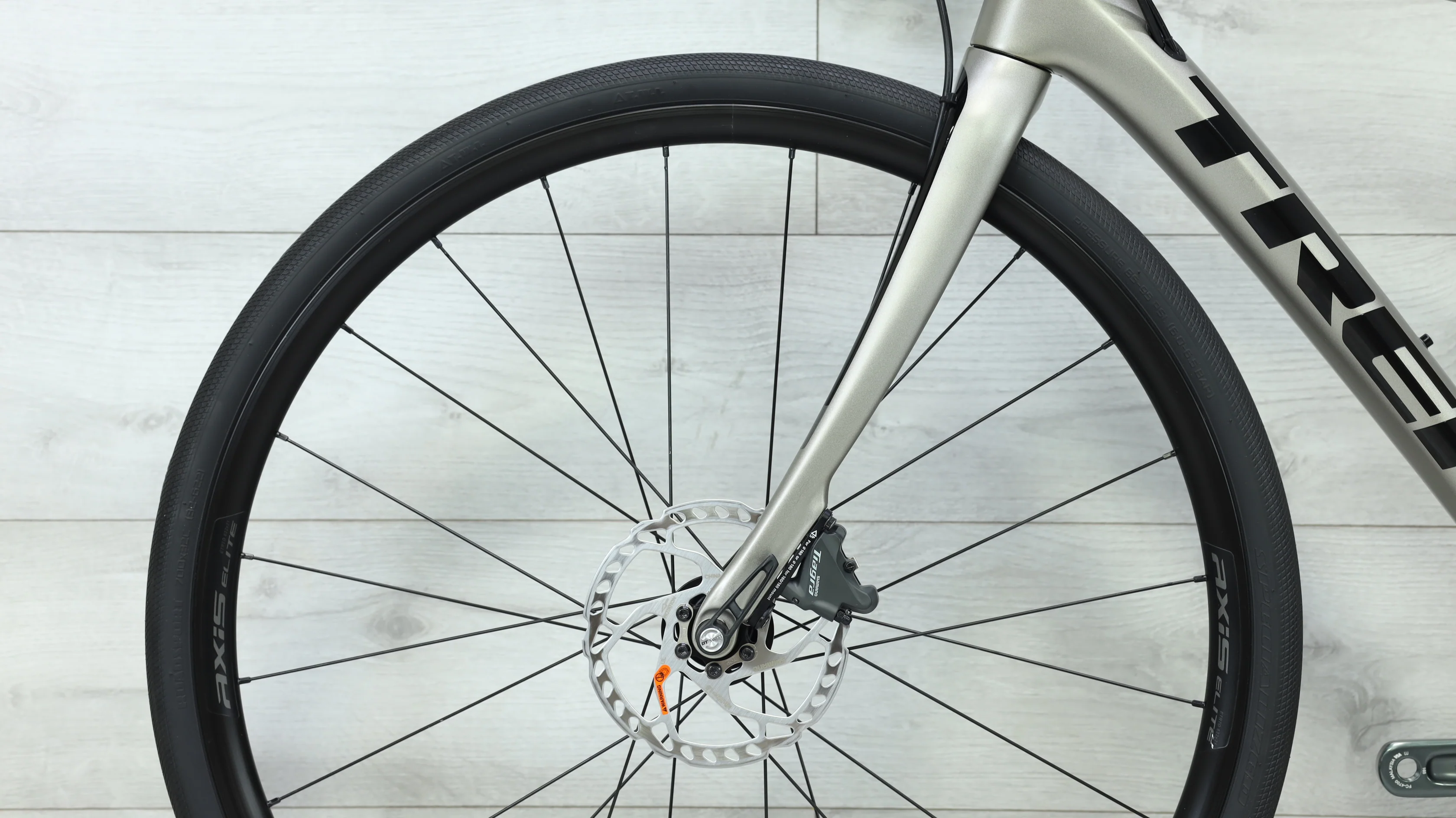 Trek Domane SL 6 Disc Road Bike - 2019, 50cm - Image 12