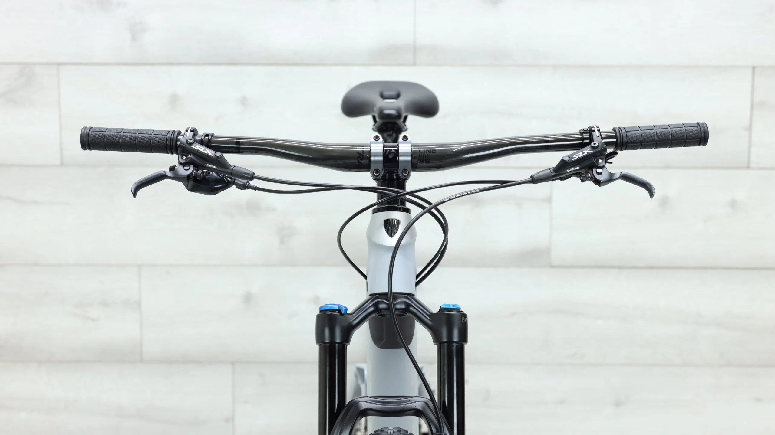 2019 Trek Fuel EX 9.8 29  Mountain Bike - Medium - Image 12