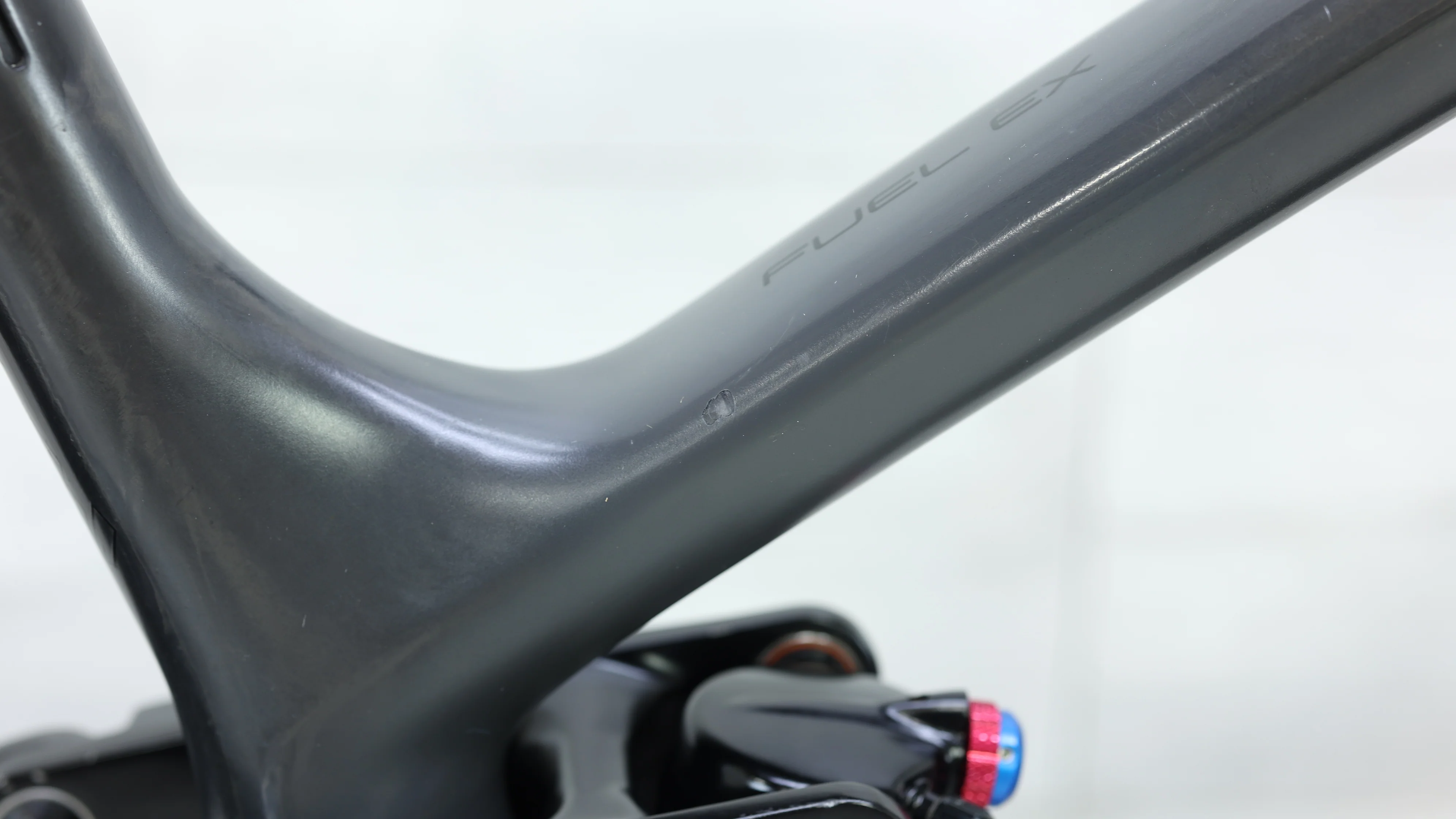2019 Trek Fuel EX 9.9 29 Mountain Bike - Med/Large - Image 13
