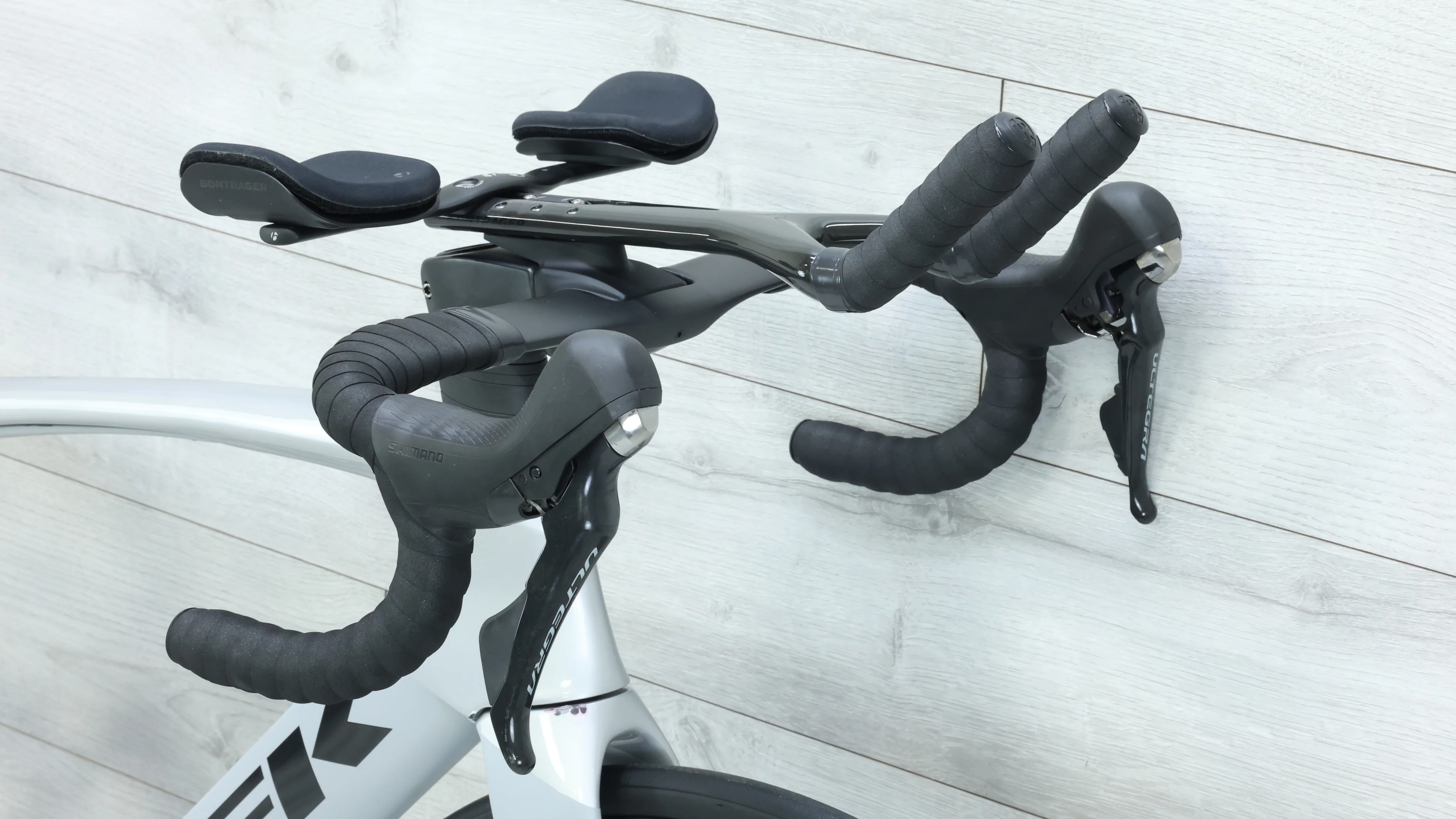 2019 Trek Madone SLR 6 Disc Road Bike - 54cm - Image 10