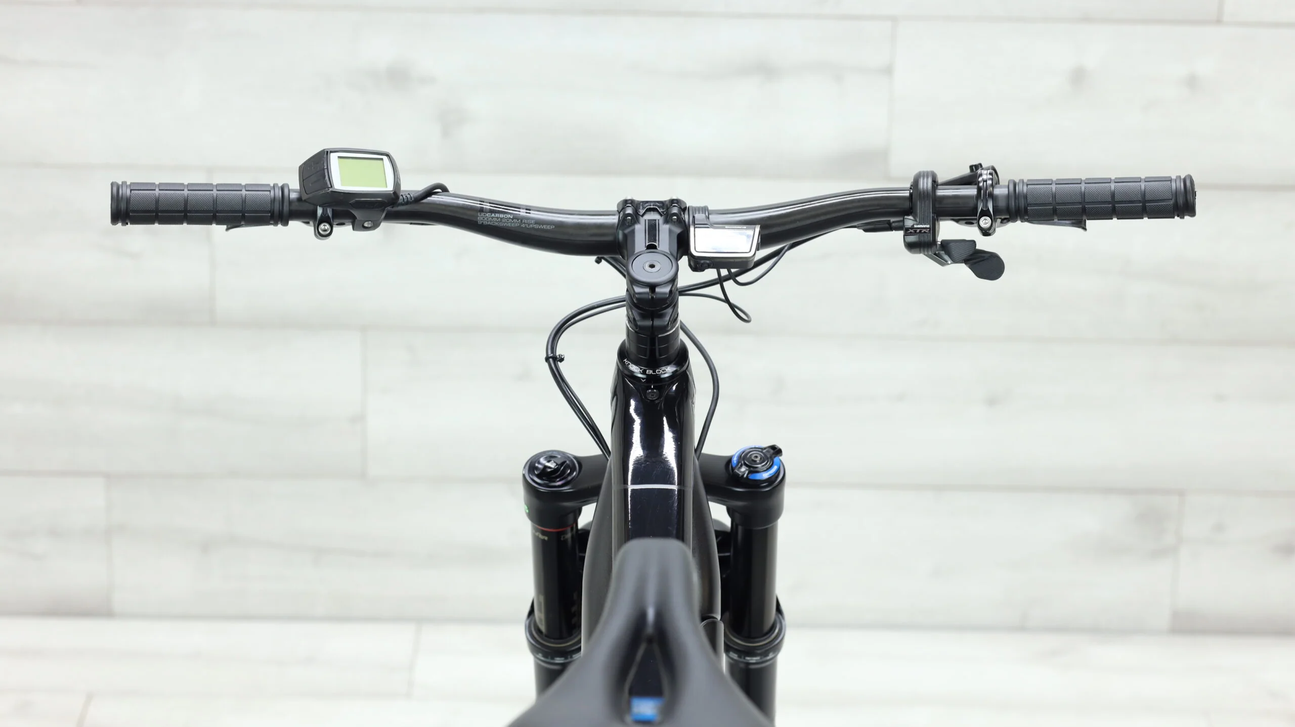 2019 Trek Powerfly FS 7 Plus  Mountain E-Bike - Medium - Image 11