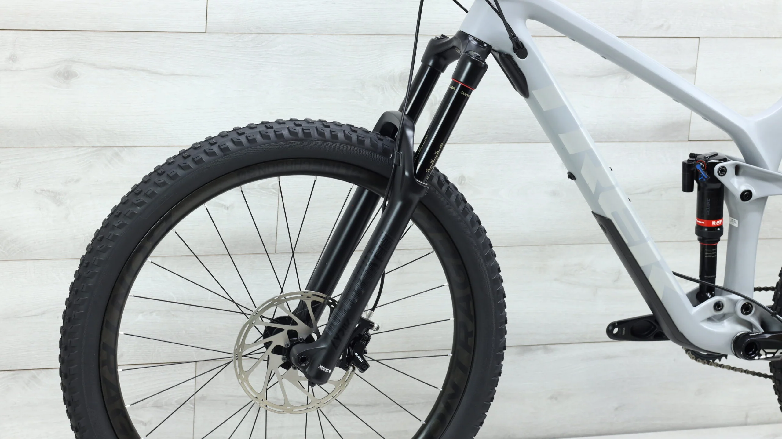 2019 Trek Remedy 9.8 Mountain Bike - Large - Image 8