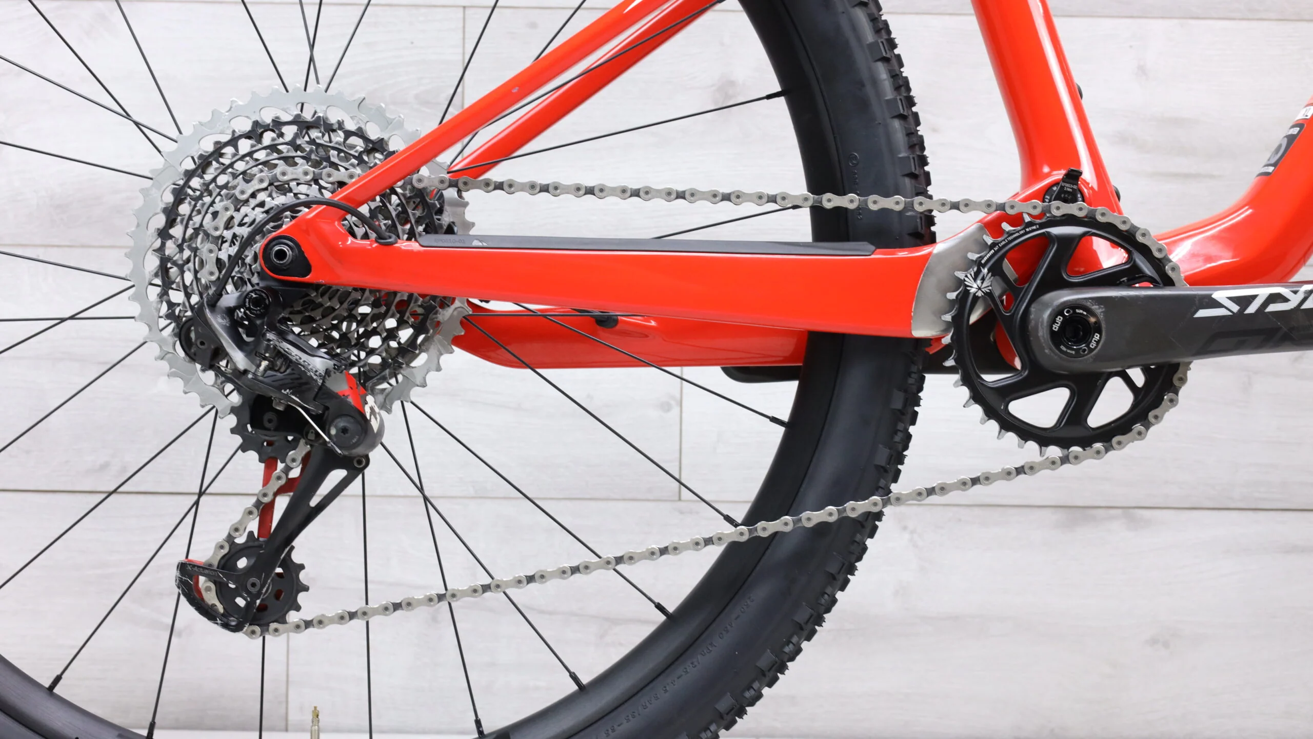 2020 Canyon Lux CF SL 8.0  Mountain Bike - X-Large - Image 4