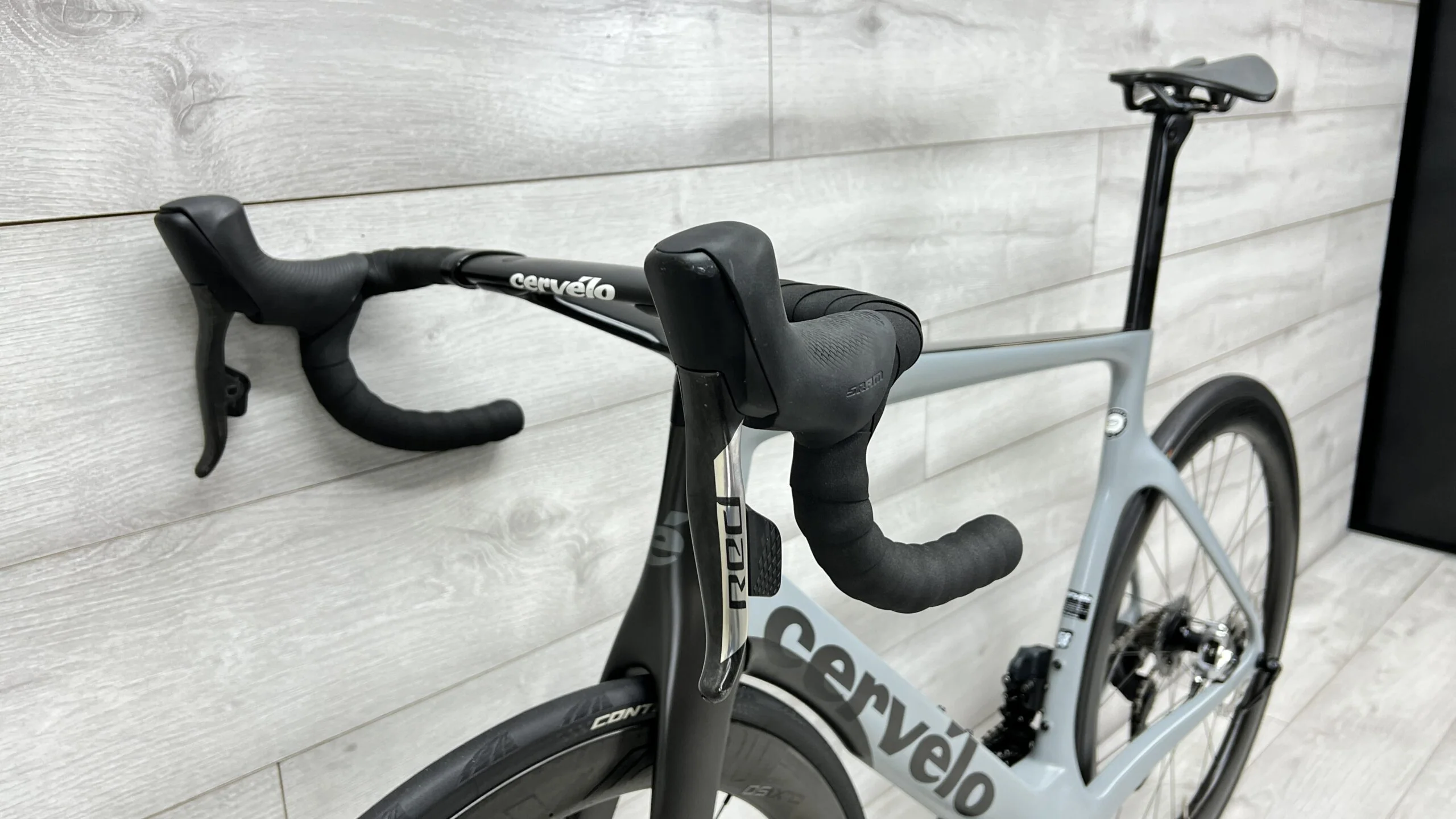 2020 Cervelo S5 Disc Red eTap AXS Road Bike - 58cm - Image 8