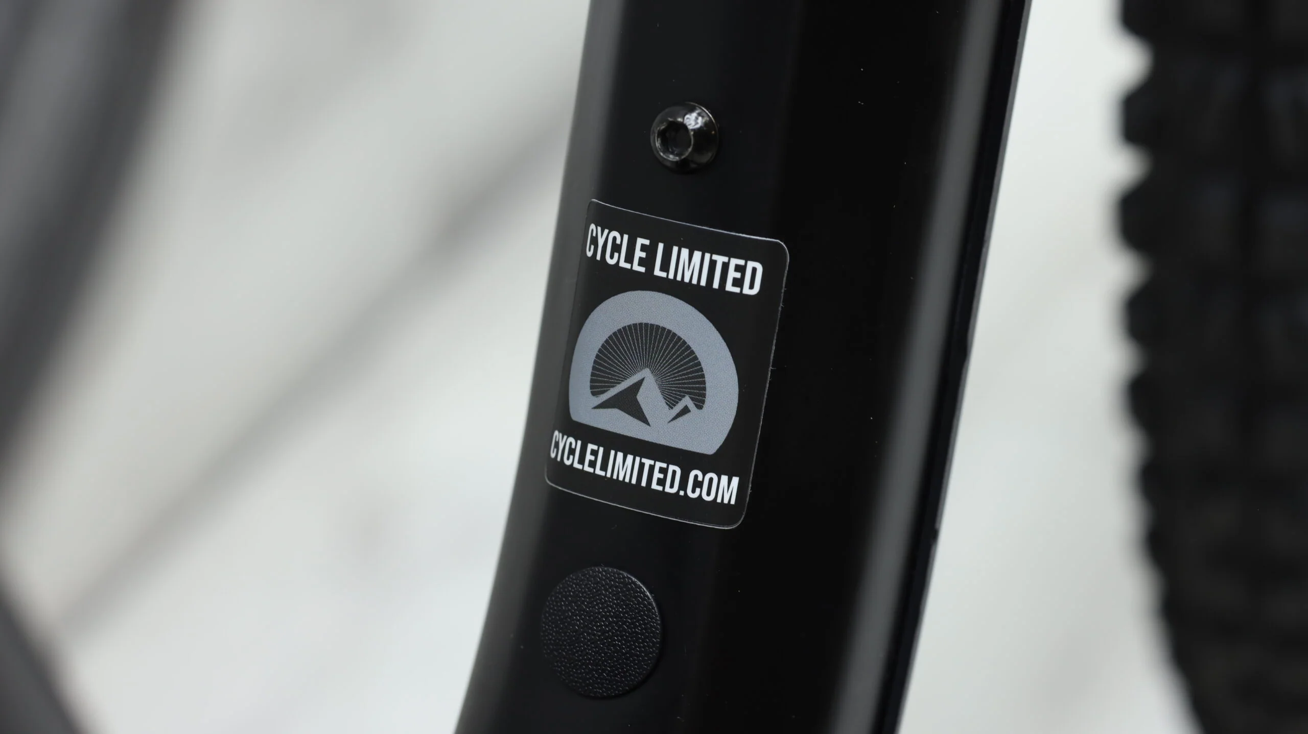 Fezzari La Sal Peak  Mountain Bike - 2020, Medium - Image 3