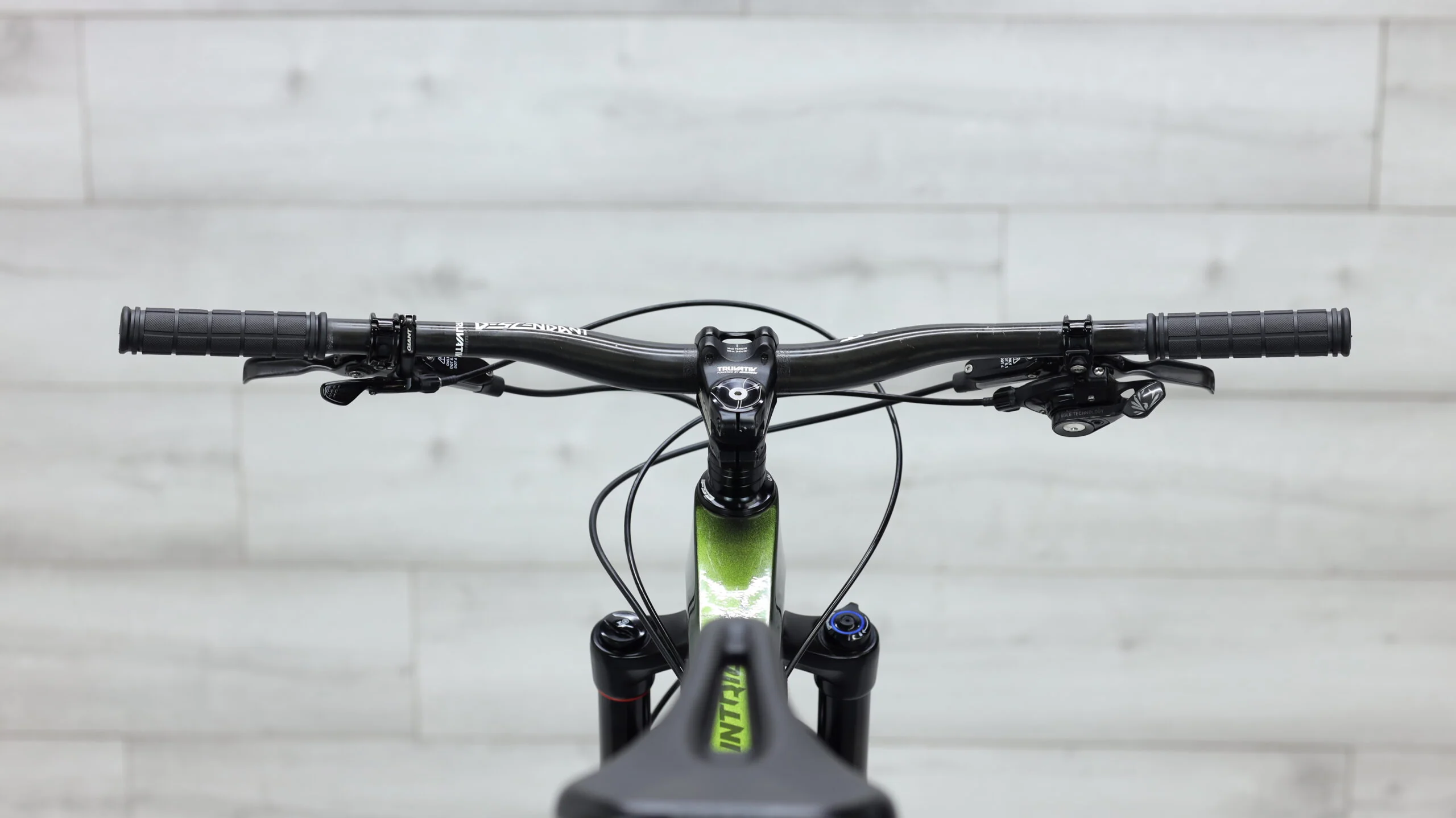 2020 Liv Intrigue Advanced  Mountain Bike - Medium - Image 11