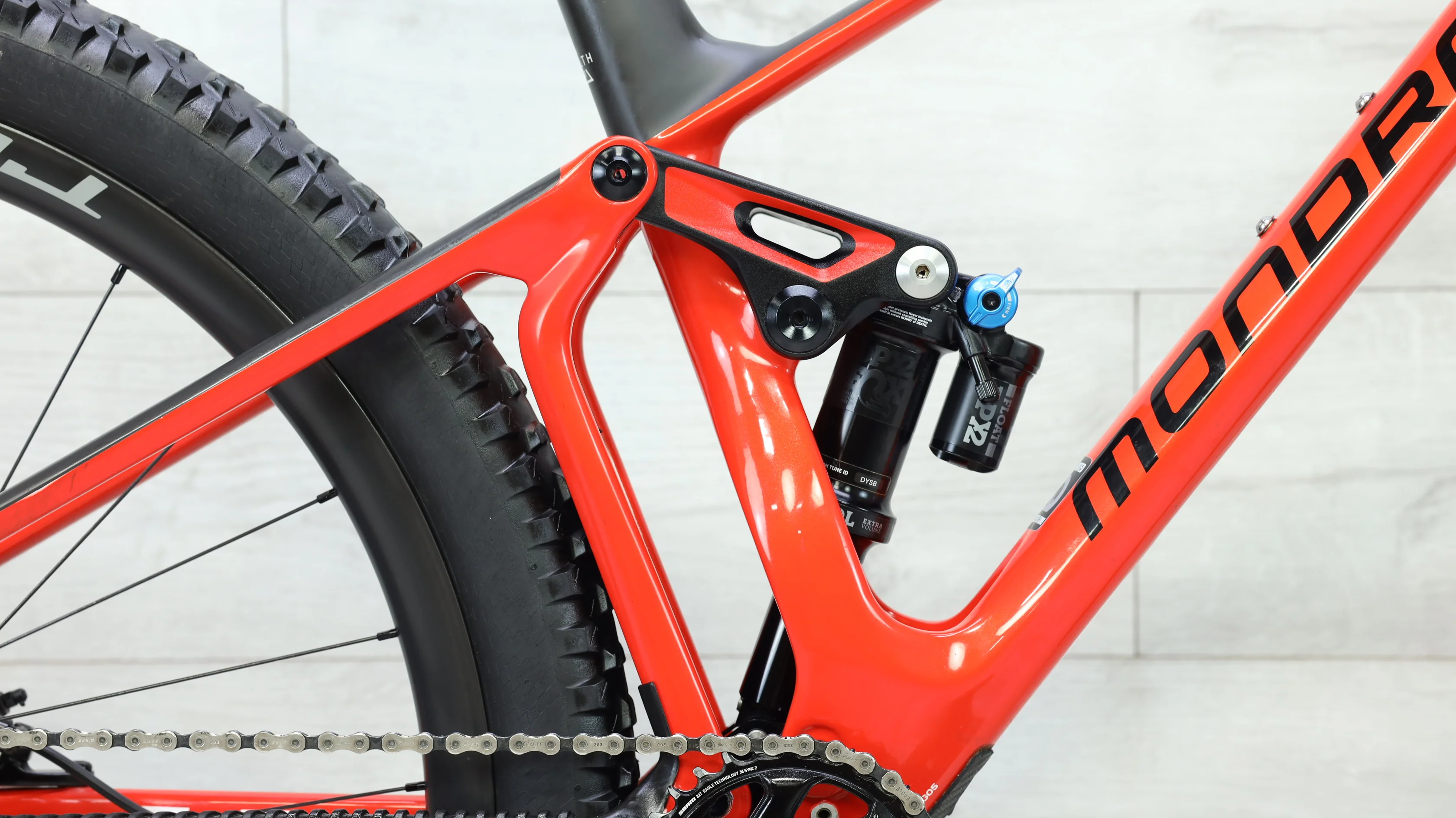 Mondraker Foxy Carbon R AXS Mountain Bike - 2020, Medium - Image 9