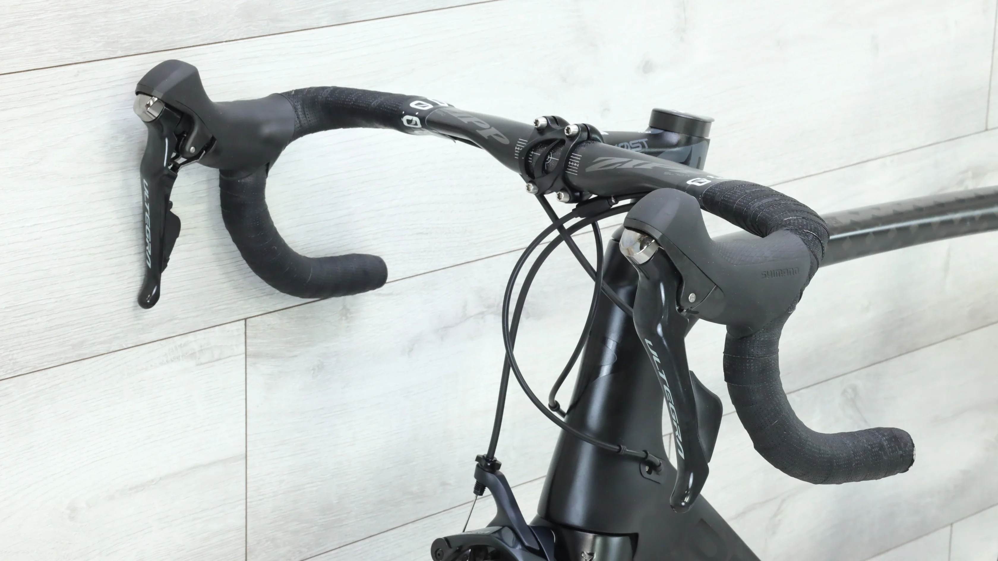 2020 Pinarello Prince Road Bike - 57cm - Image 8
