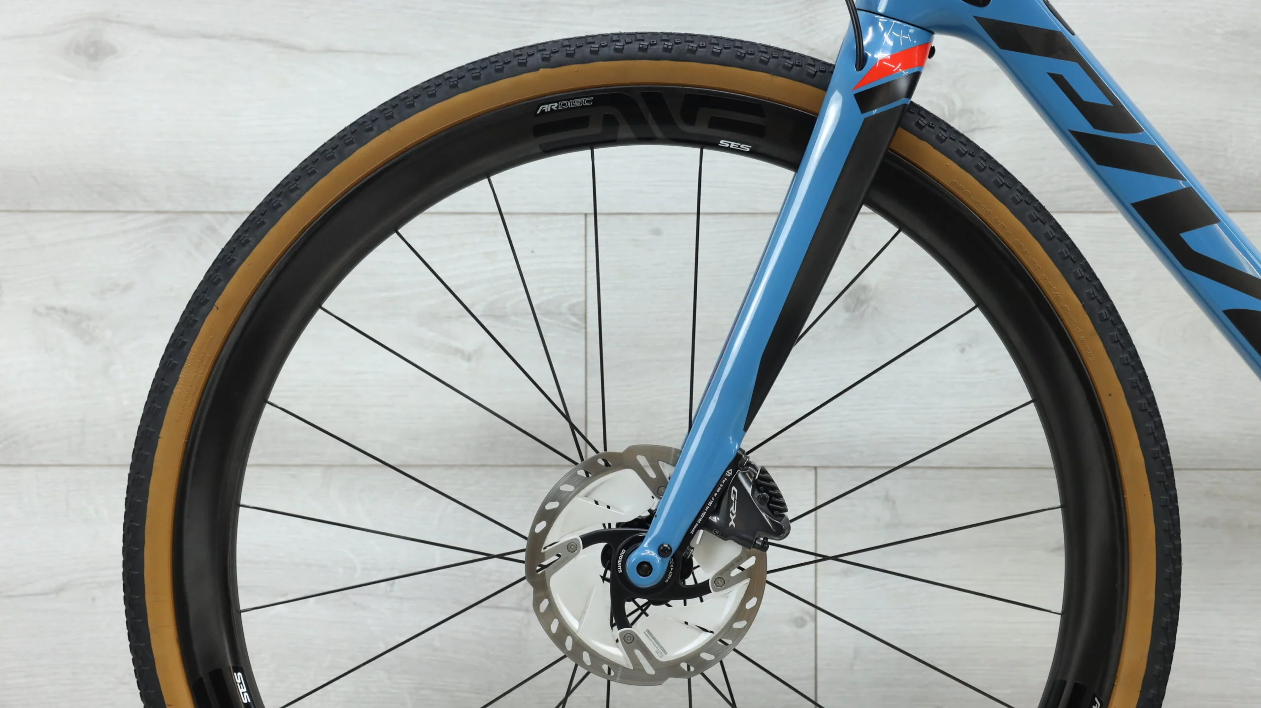 2020 Pivot Vault Gravel Bike - Medium - Image 11