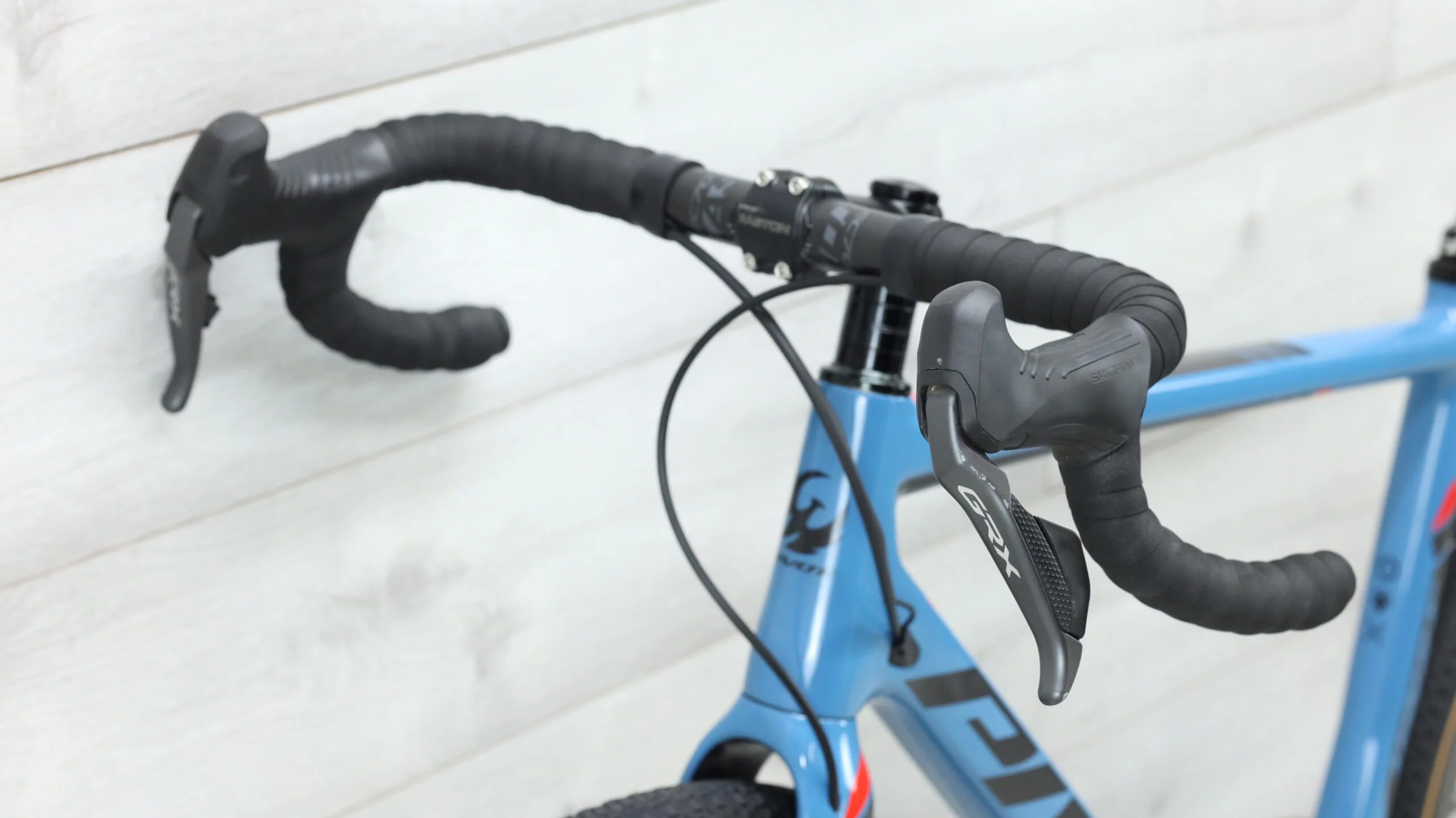 2020 Pivot Vault Gravel Bike - Medium - Image 8