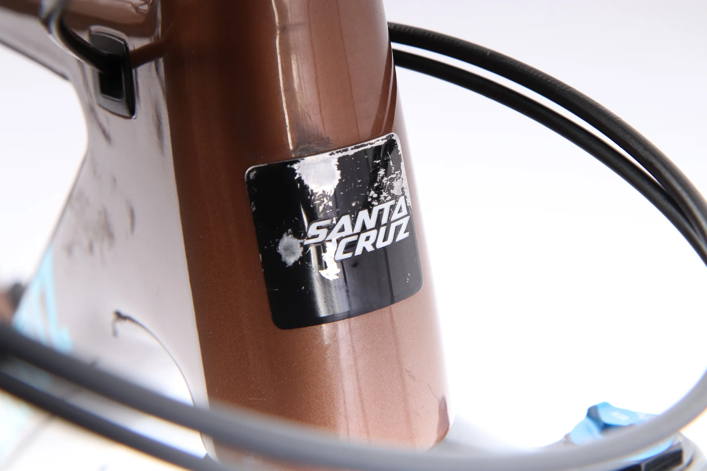 2020 Santa Cruz Chameleon Carbon Mountain Bike - Large - Image 13