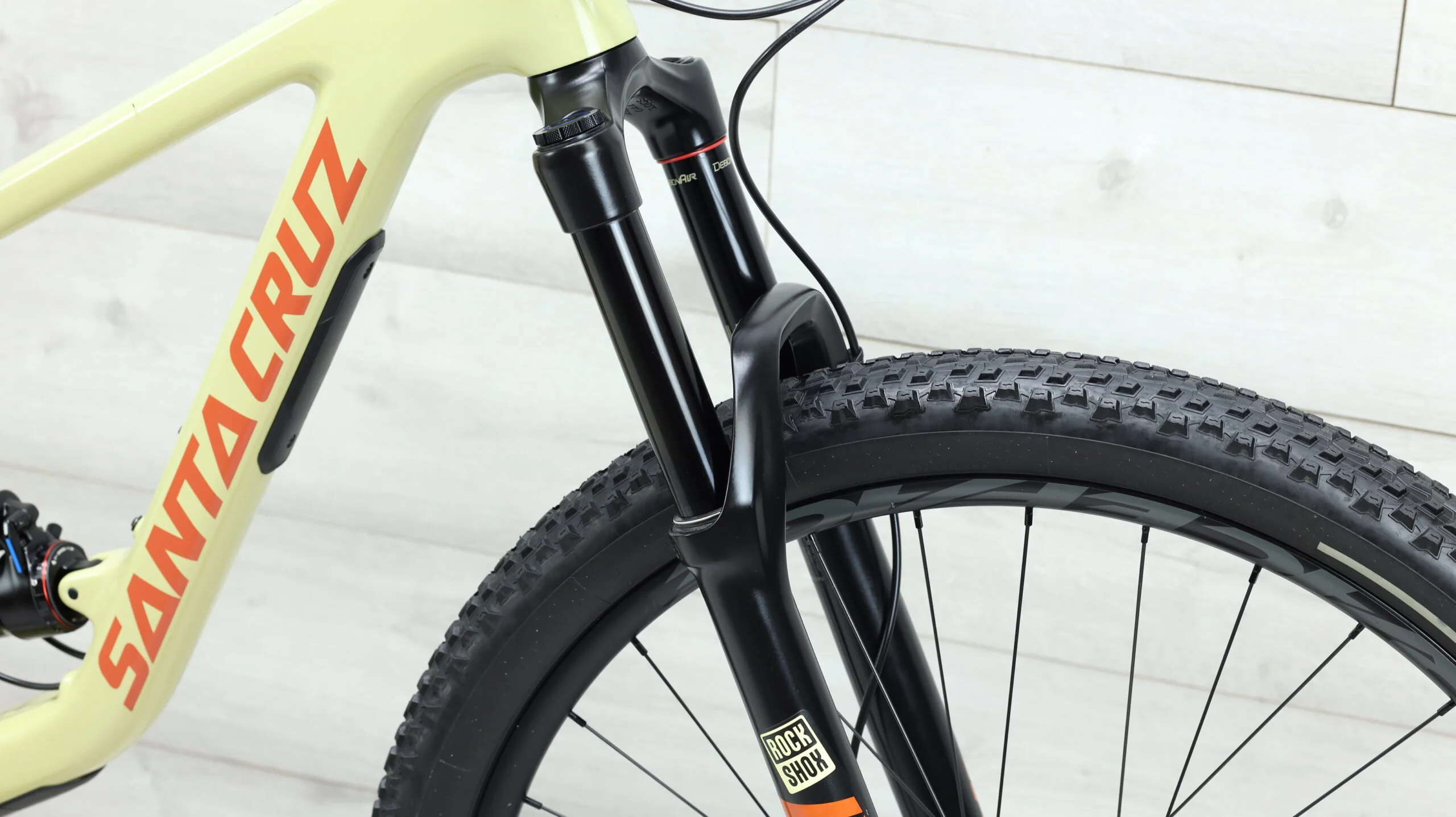 Santa Cruz Hightower C  Mountain Bike - 2020, Small - Image 7