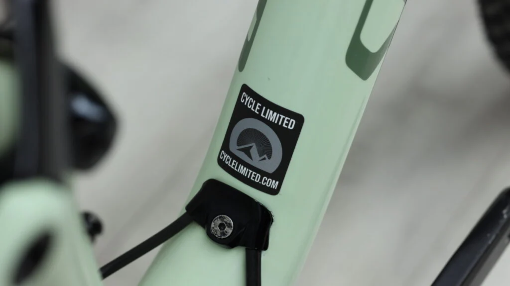 2020 Specialized Epic Expert Carbon EVO Mountain Bike - Medium - Image 3