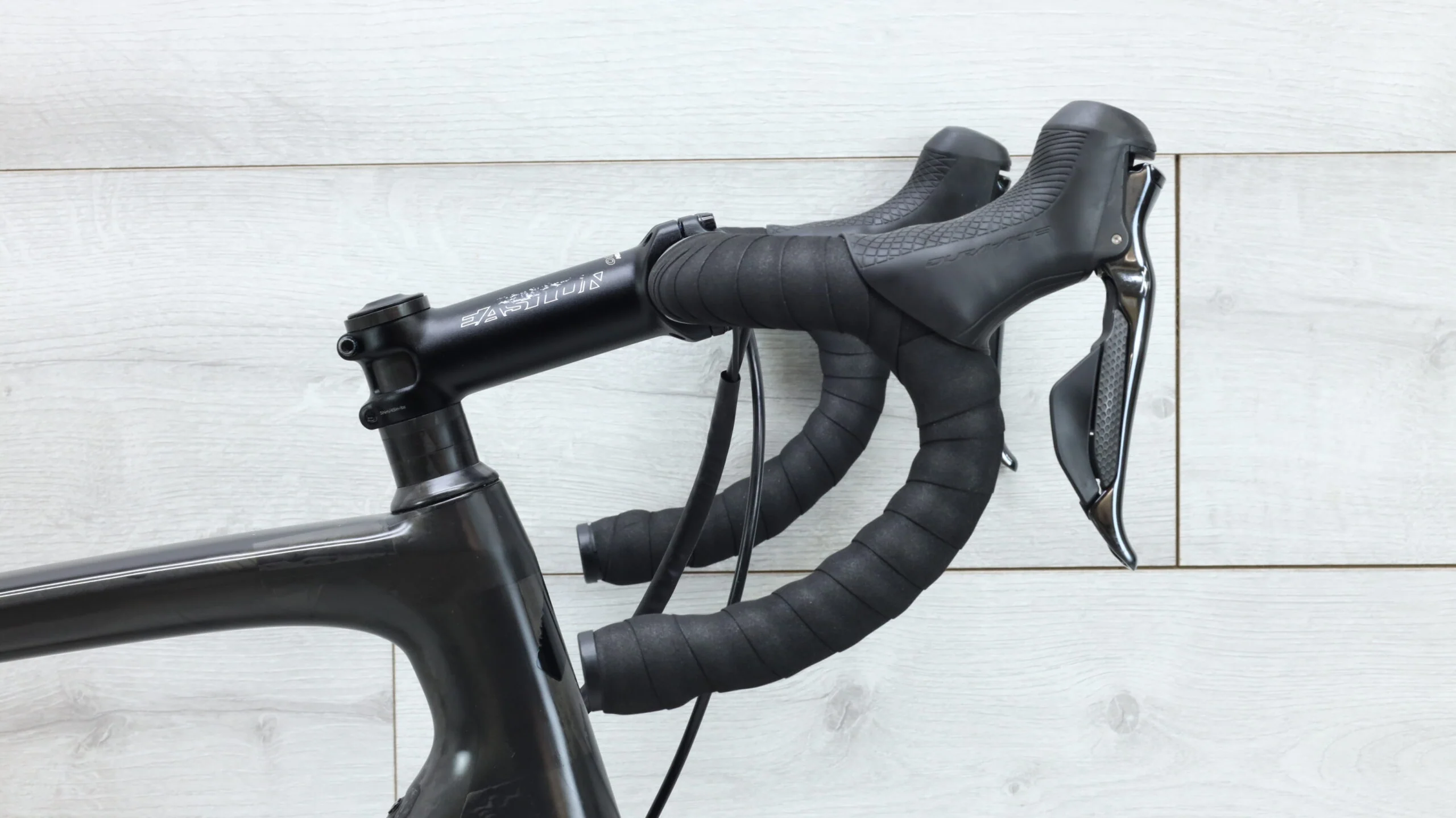 2020 Specialized S-Works Tarmac SL6 Disc  Road Bike - 56cm - Image 11