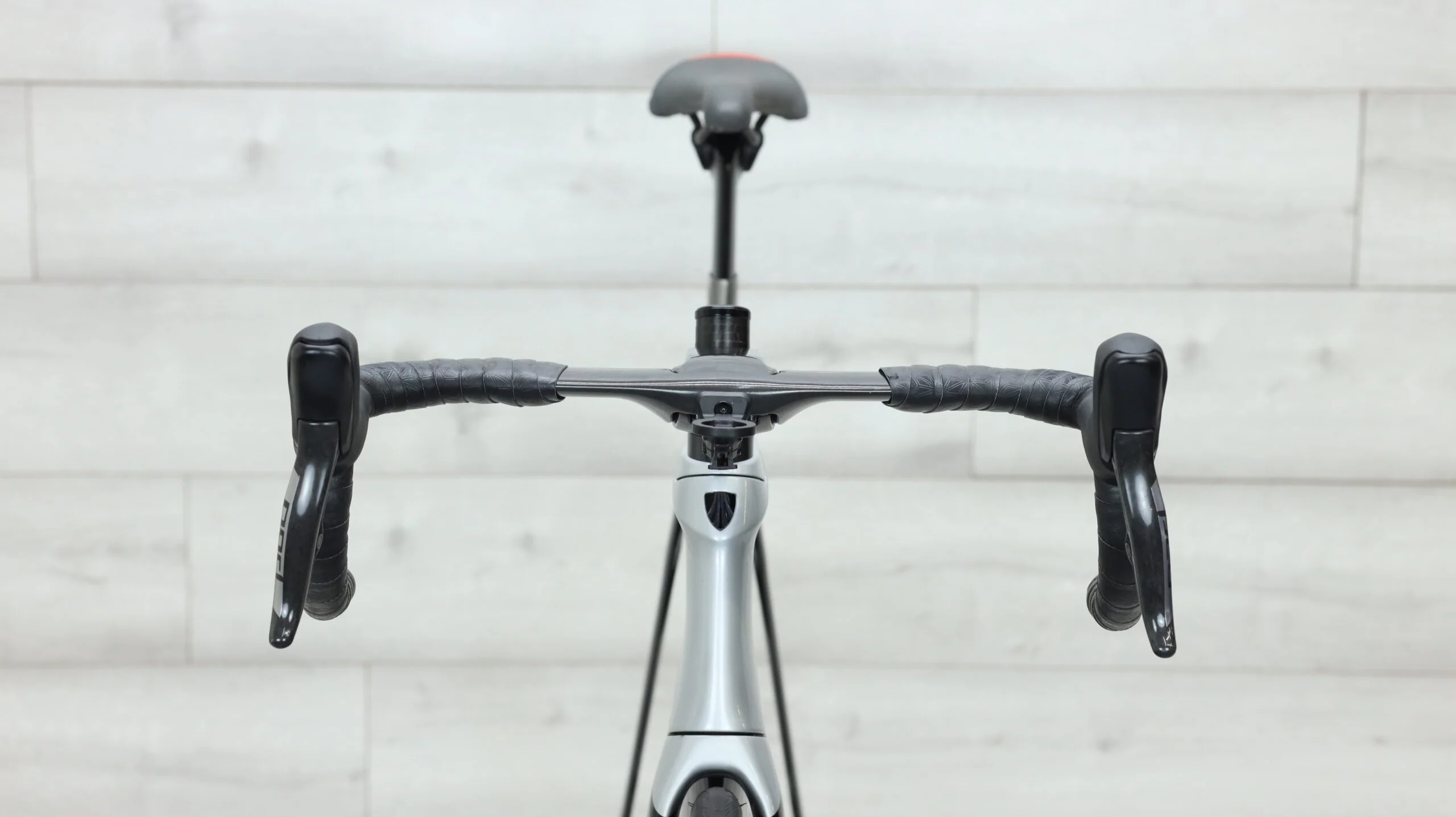 2020 Trek Madone SLR SRAM Red AXS  Road Bike - 58cm - Image 9