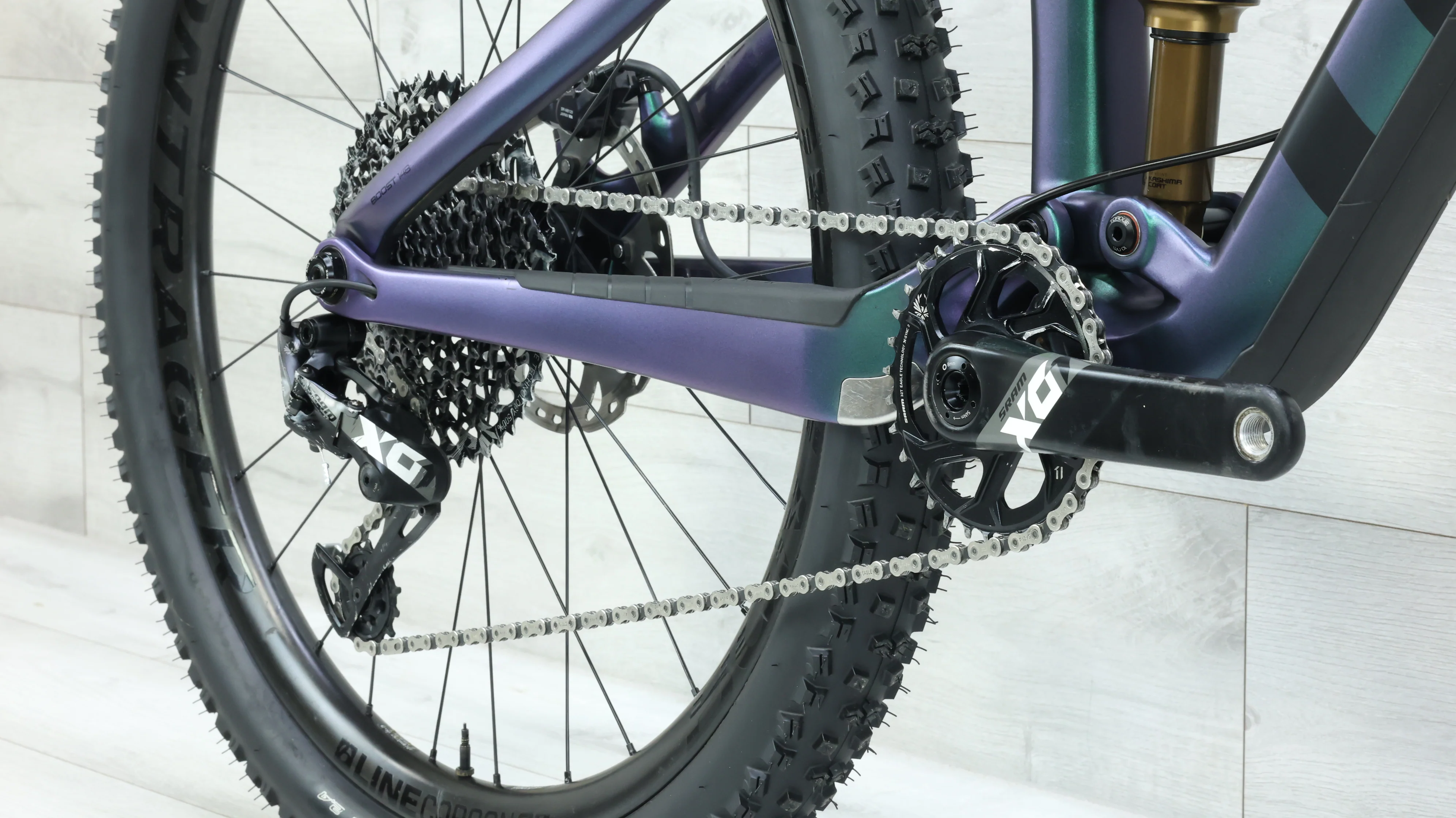 Trek Remedy 9.9 Mountain Bike - 2020, Medium - Image 6