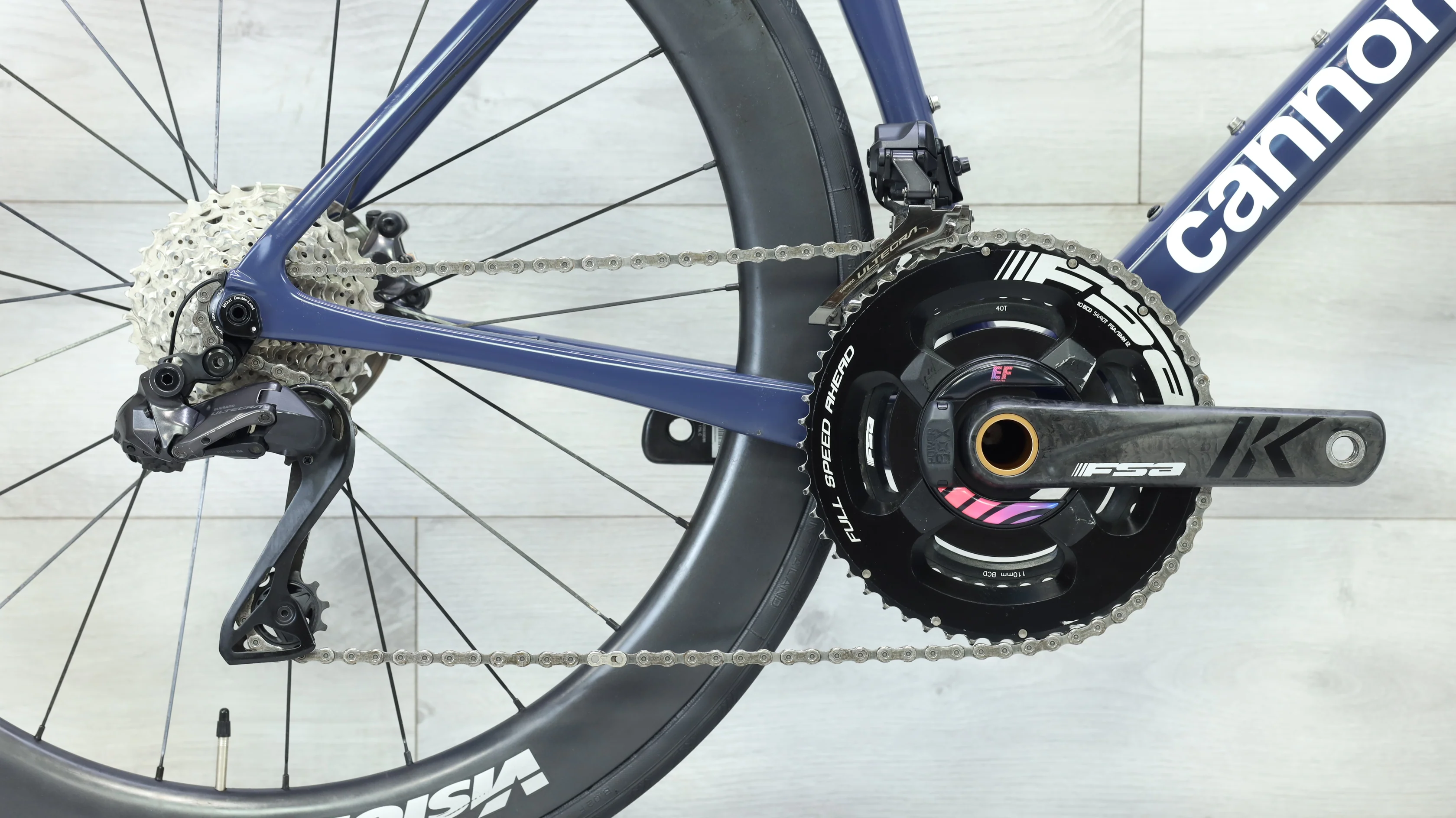 2021 Cannondale SuperSix EVO Hi-Mod Disc Di2 Road Bike - 58cm - Image 4