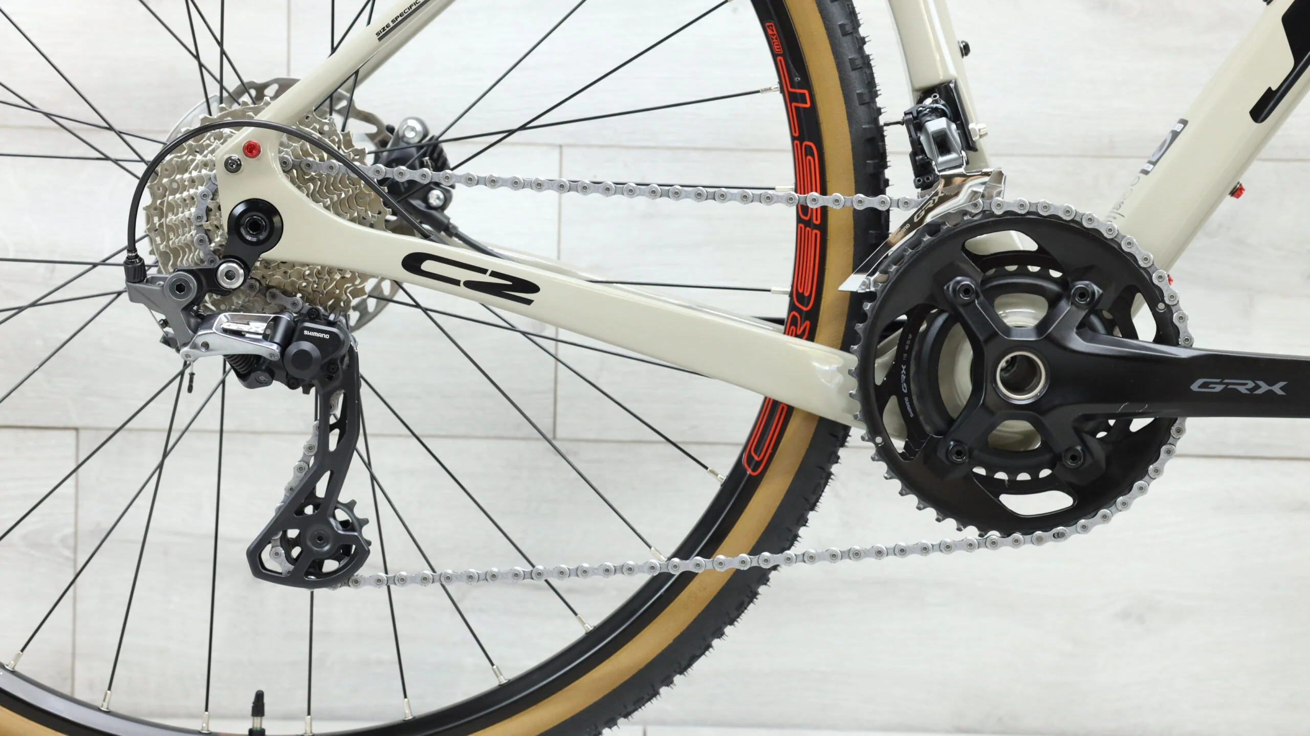 2021 Jamis Renegade C2 Gravel Bike - 51cm - Image 4