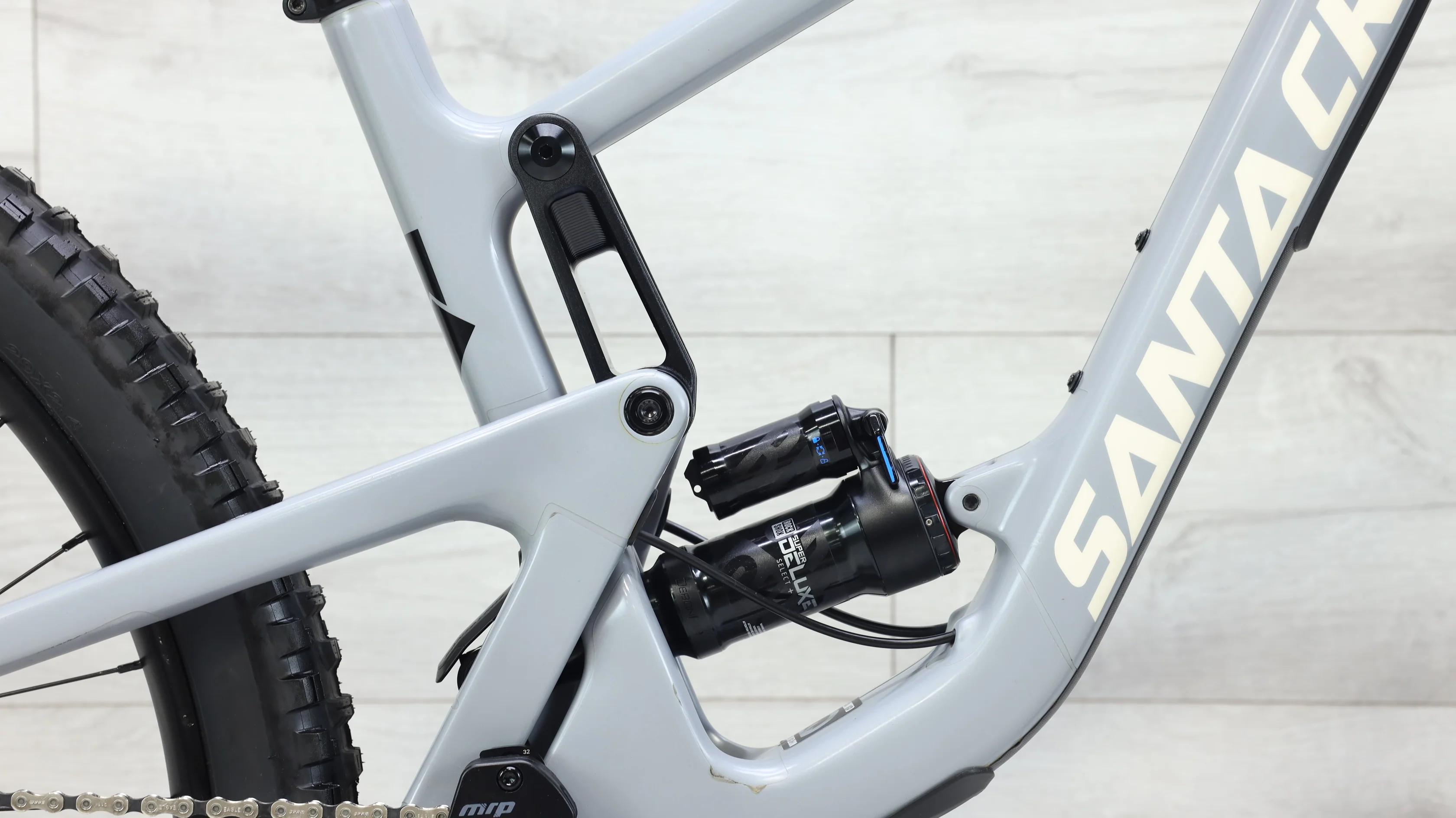 2021 Santa Cruz Hightower S Carbon Mountain Bike - Medium - Image 9