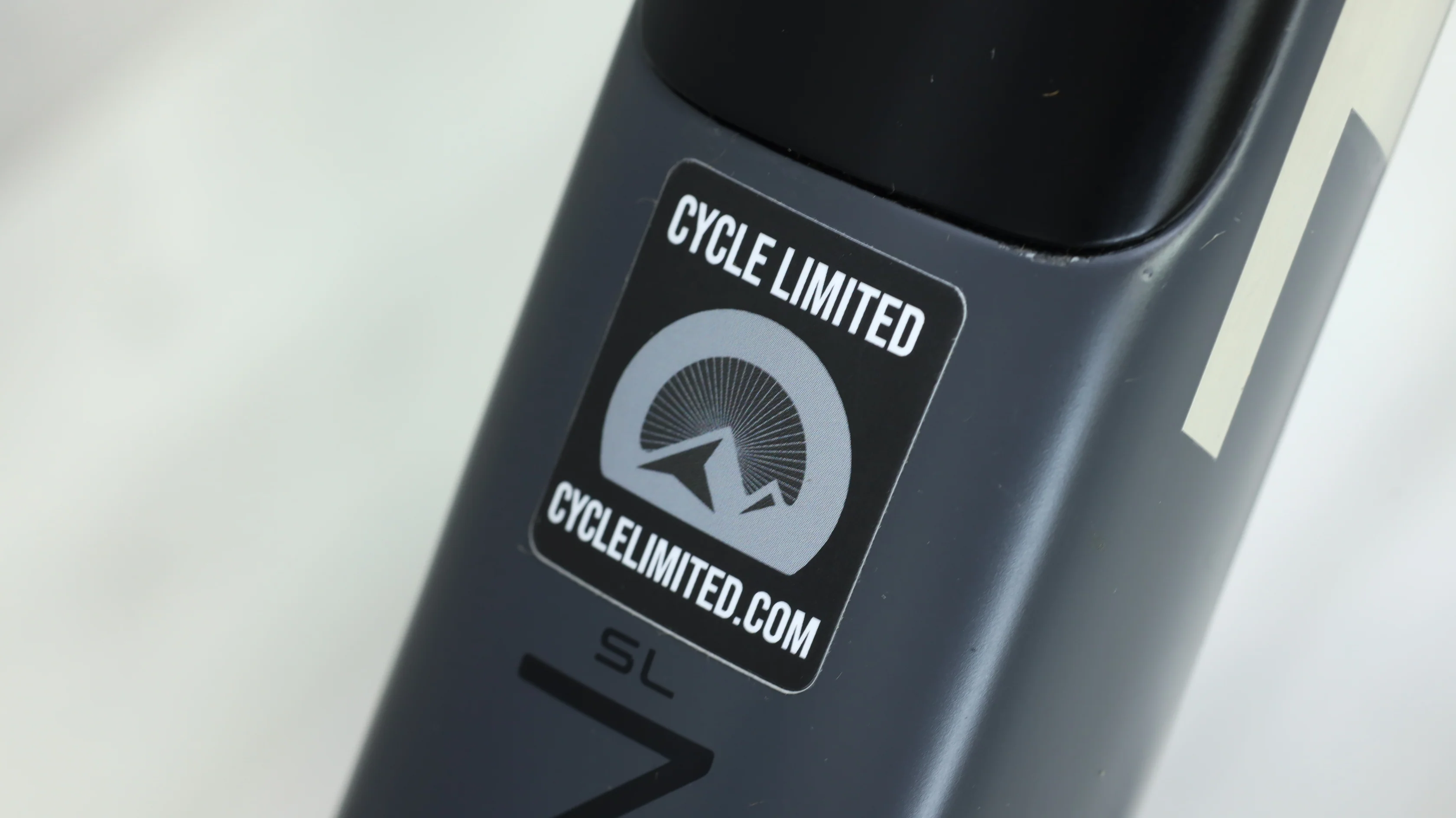 2021 Trek Domane SL 7 eTap Road Bike - 56cm - Image 3
