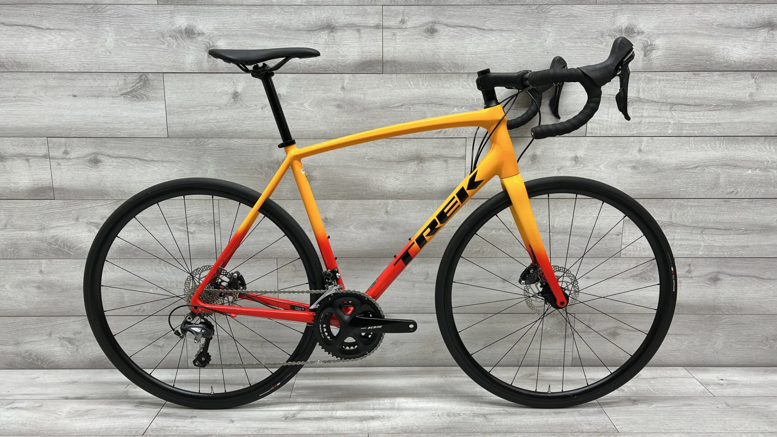 2021 Trek Emonda ALR Road Bike - 58cm