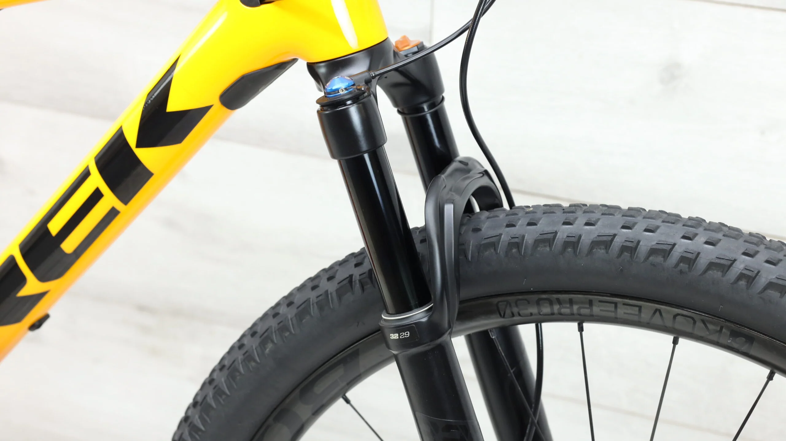 Trek Supercaliber Mountain Bike - 2021, X-Large - Image 7