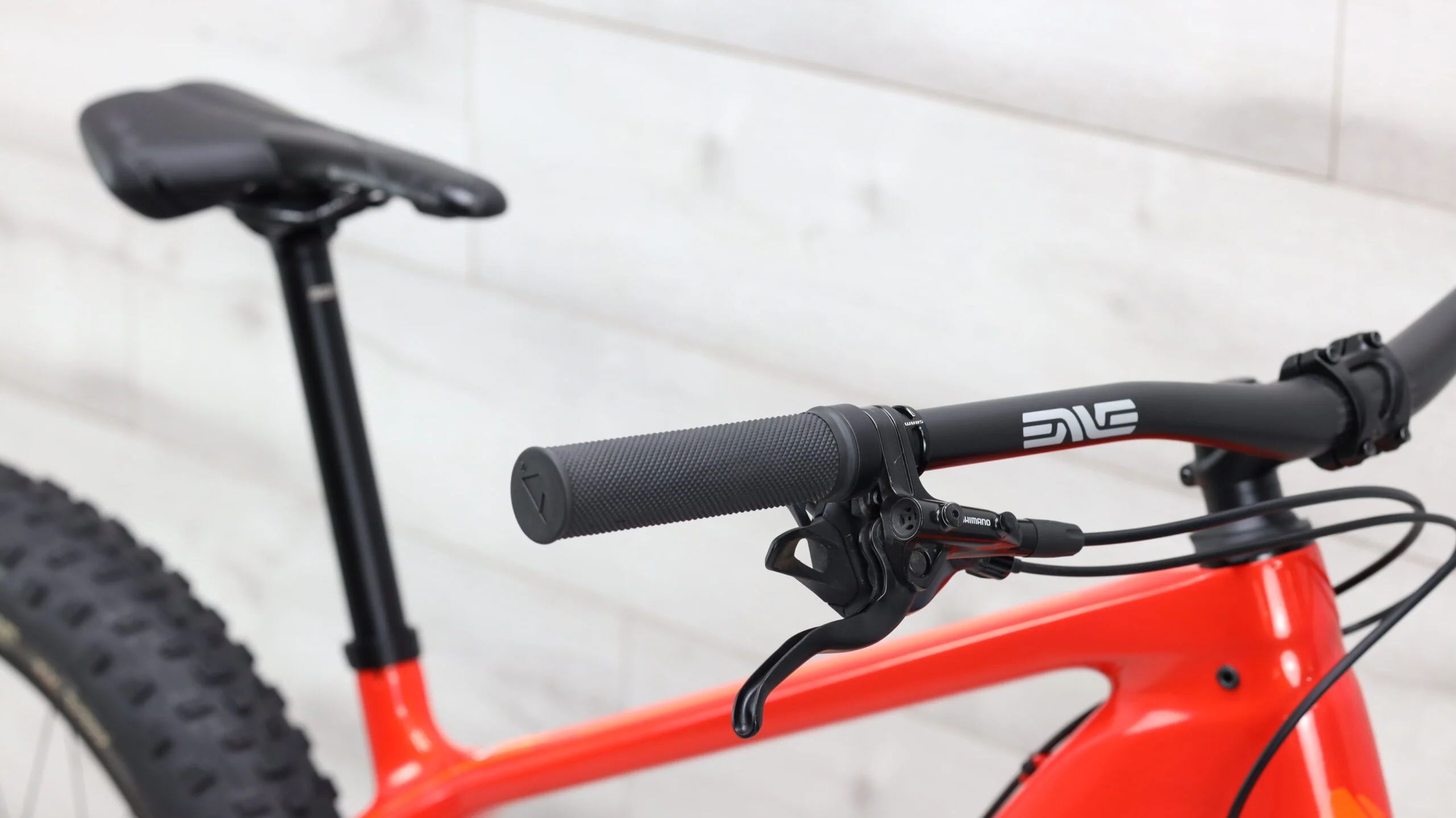 2022 Canyon Dude CF 7  Fat Bike - Medium - Image 9