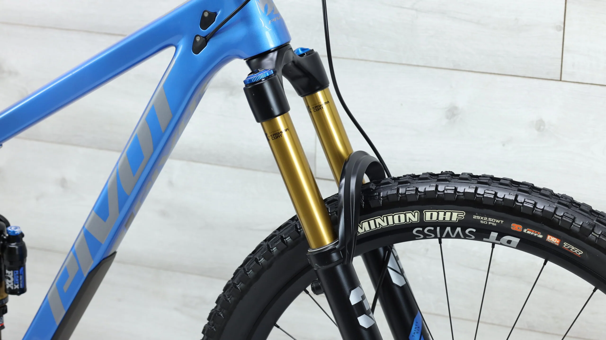 2022 Pivot Switchblade Pro X01  Mountain Bike - Medium - Image 7
