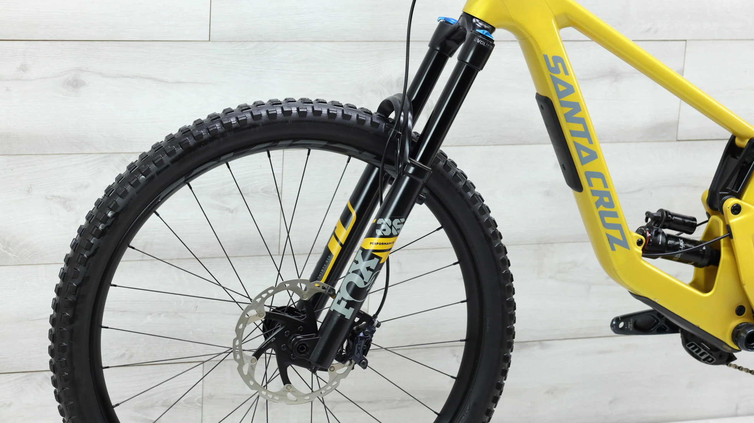 2022 Santa Cruz Bronson MX Mountain Bike - Medium - Image 10