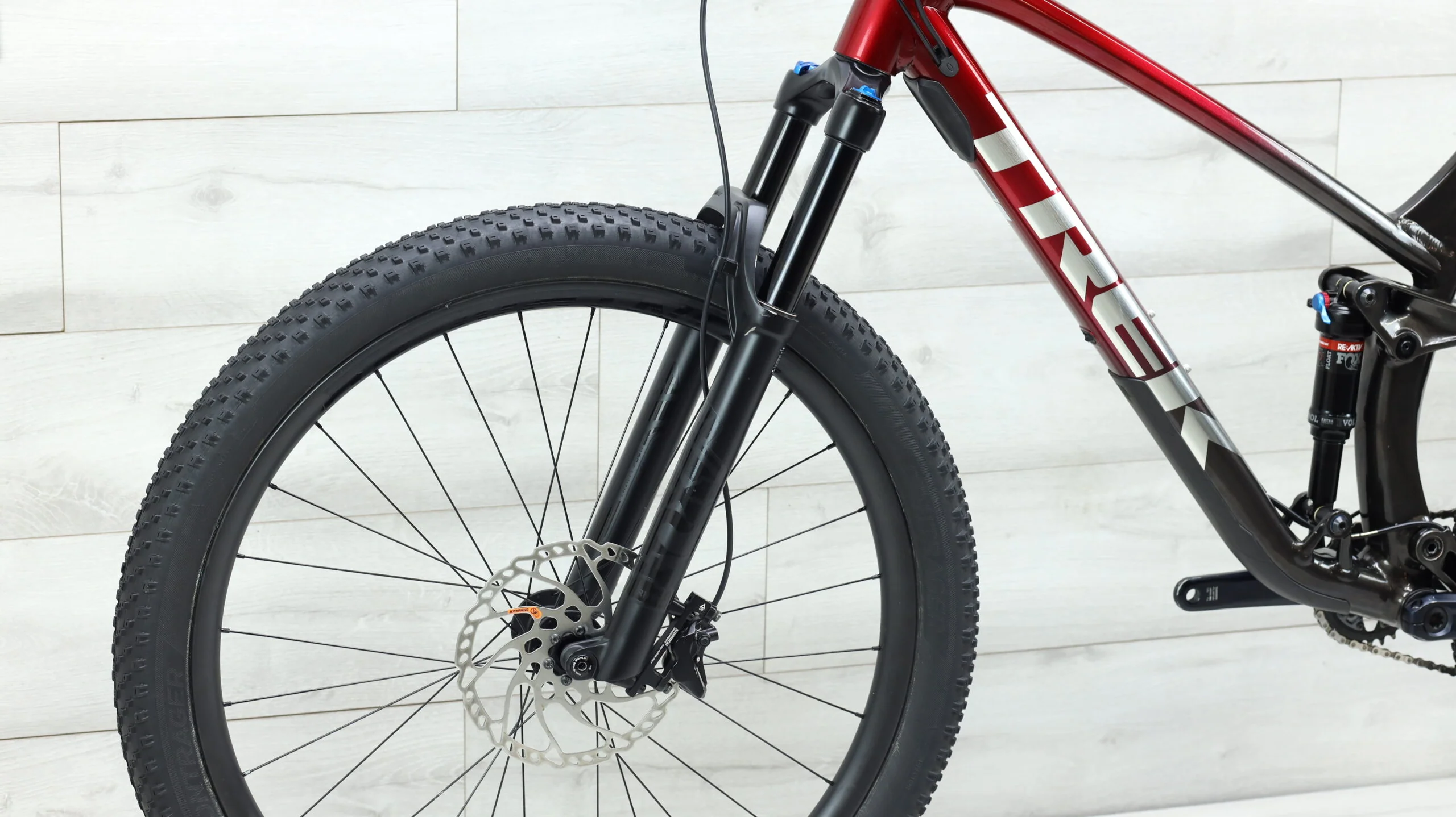 2022 Trek Fuel EX 8 Mountain Bike - X-Large - Image 8