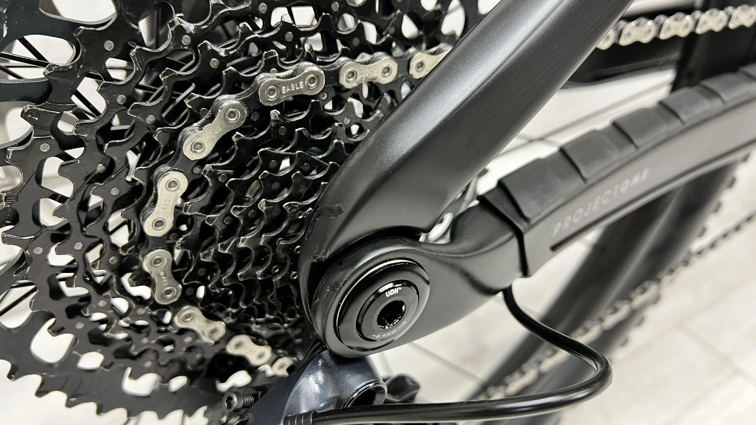2022 Trek Fuel EX 9.8 GX  Mountain Bike - Medium - Image 12