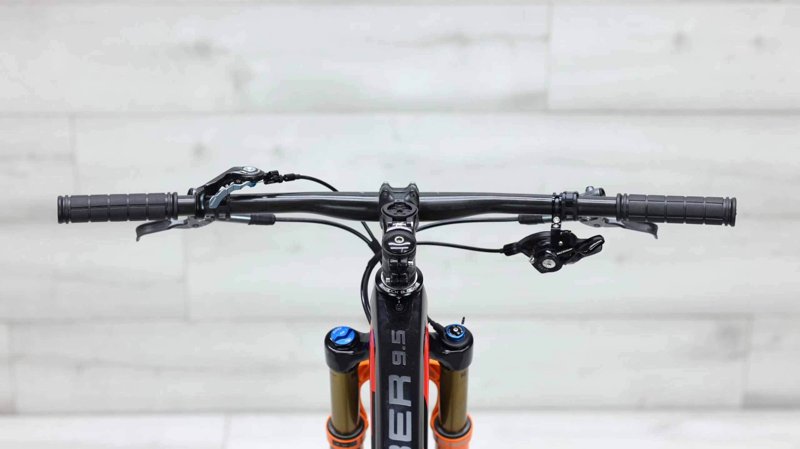 2022 Trek Procaliber  Mountain Bike - Large - Image 9