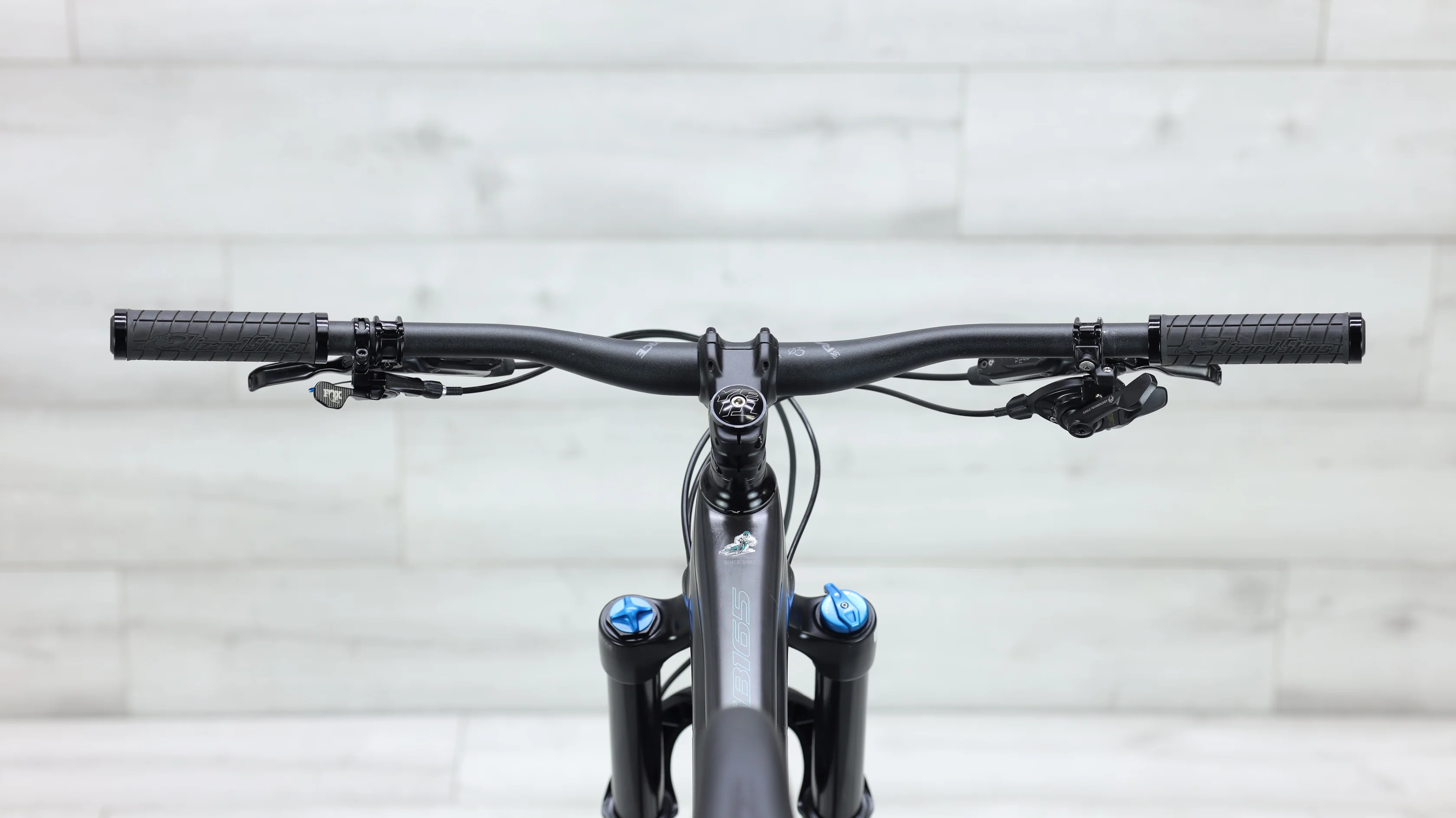 2022 Yeti SB165 C2 Mountain Bike - Large - Image 12