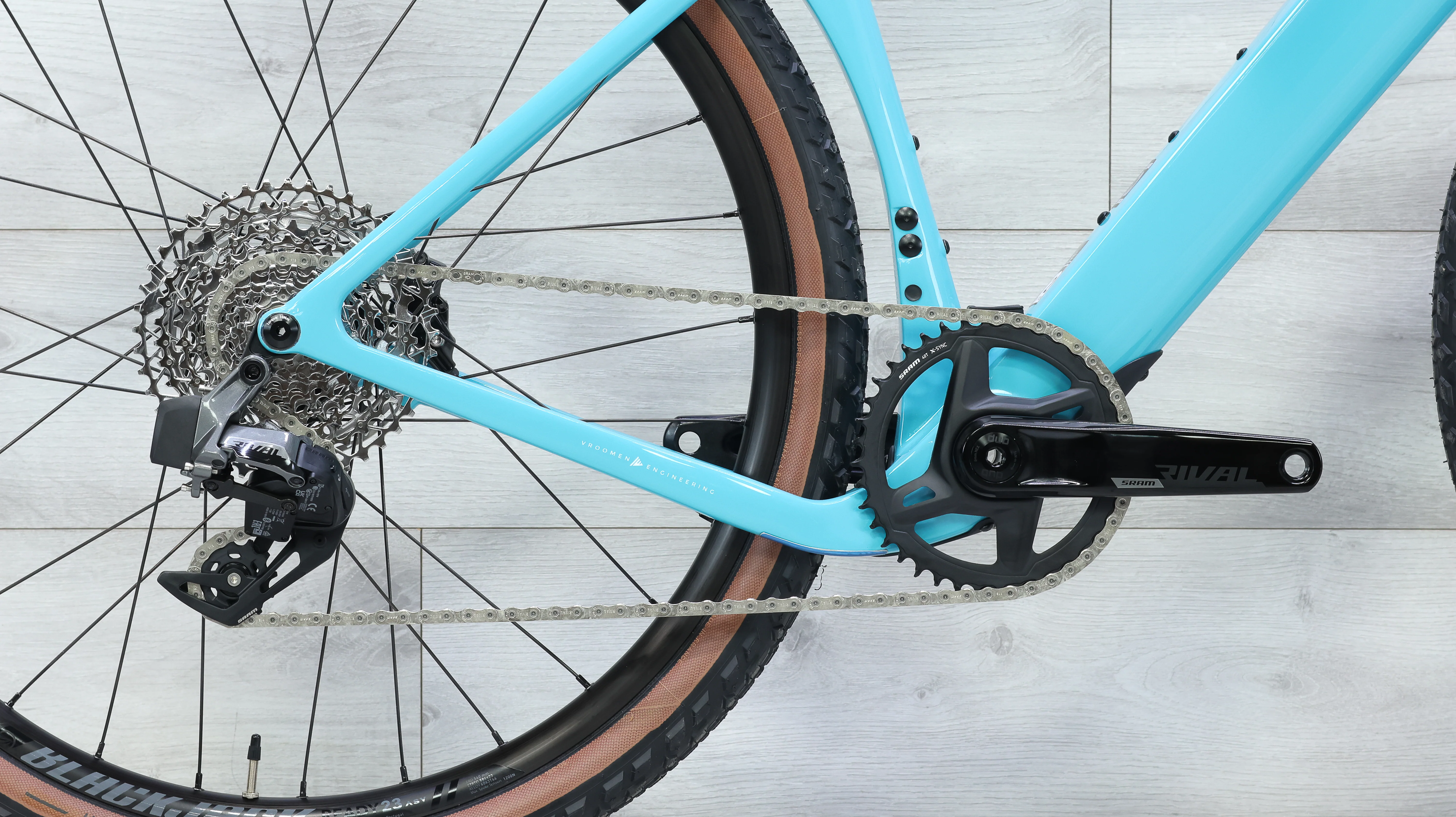 2023 3T BMW Exploro Electric Gravel E-Bike - 58cm - Image 5
