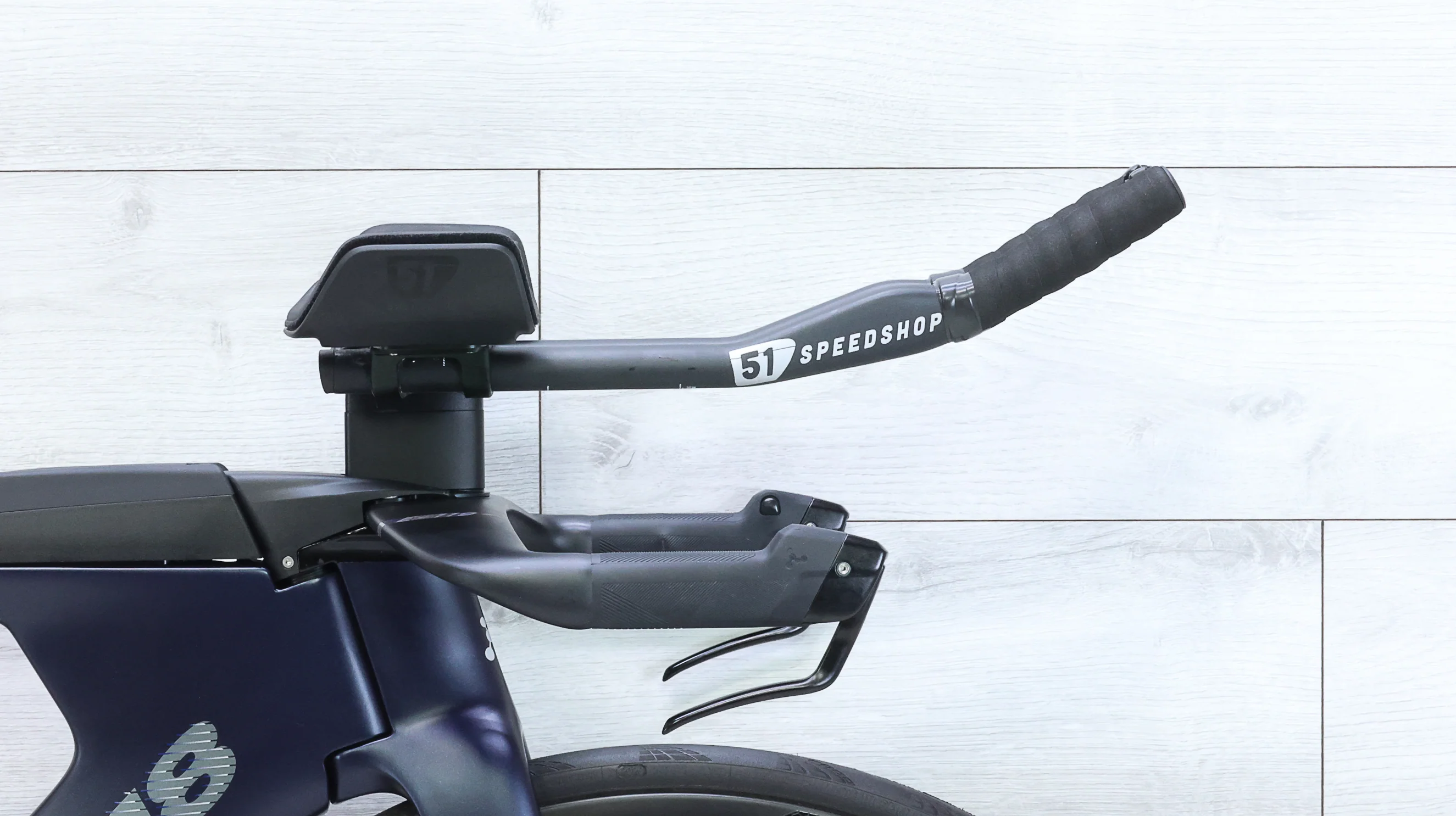2023 Argon 18 E-119 Tri Disc Force AXS Triathlon Bike - Medium - Image 9