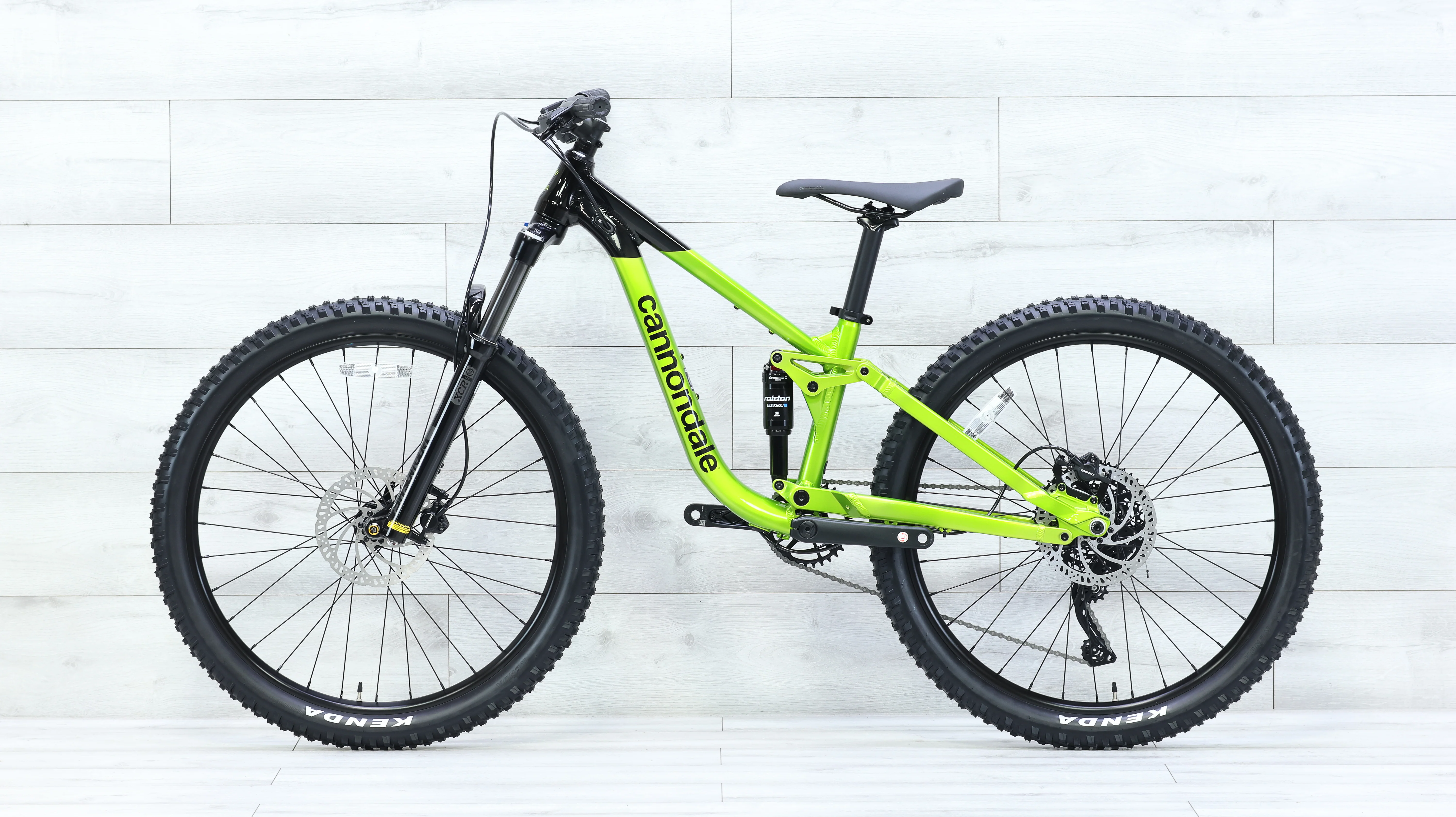 2024 Cannondale Habit 26 Kid Mountain Bike - Image 2