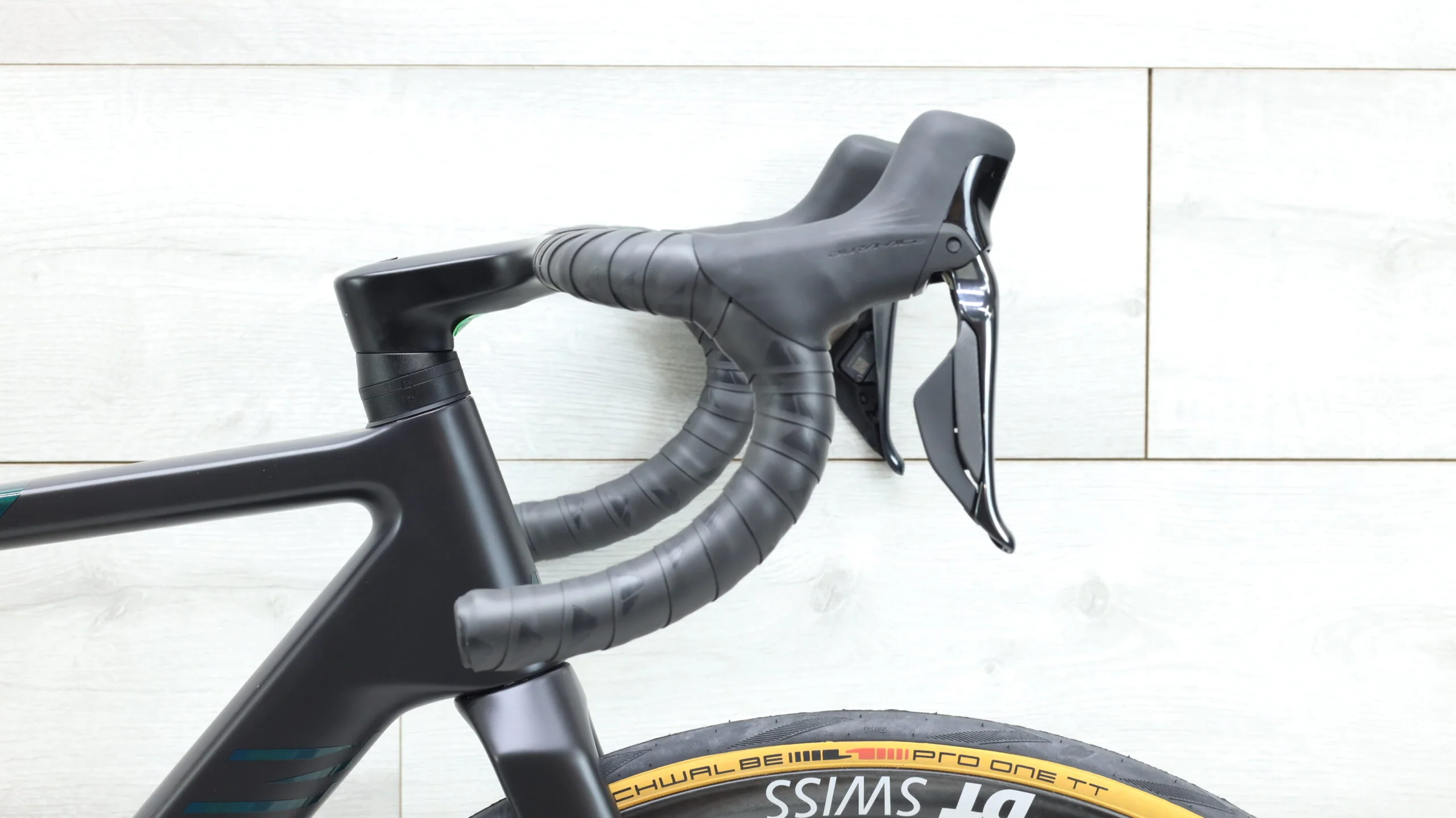2023 Canyon Ultimate CFR Di2  Road Bike - Small - Image 11