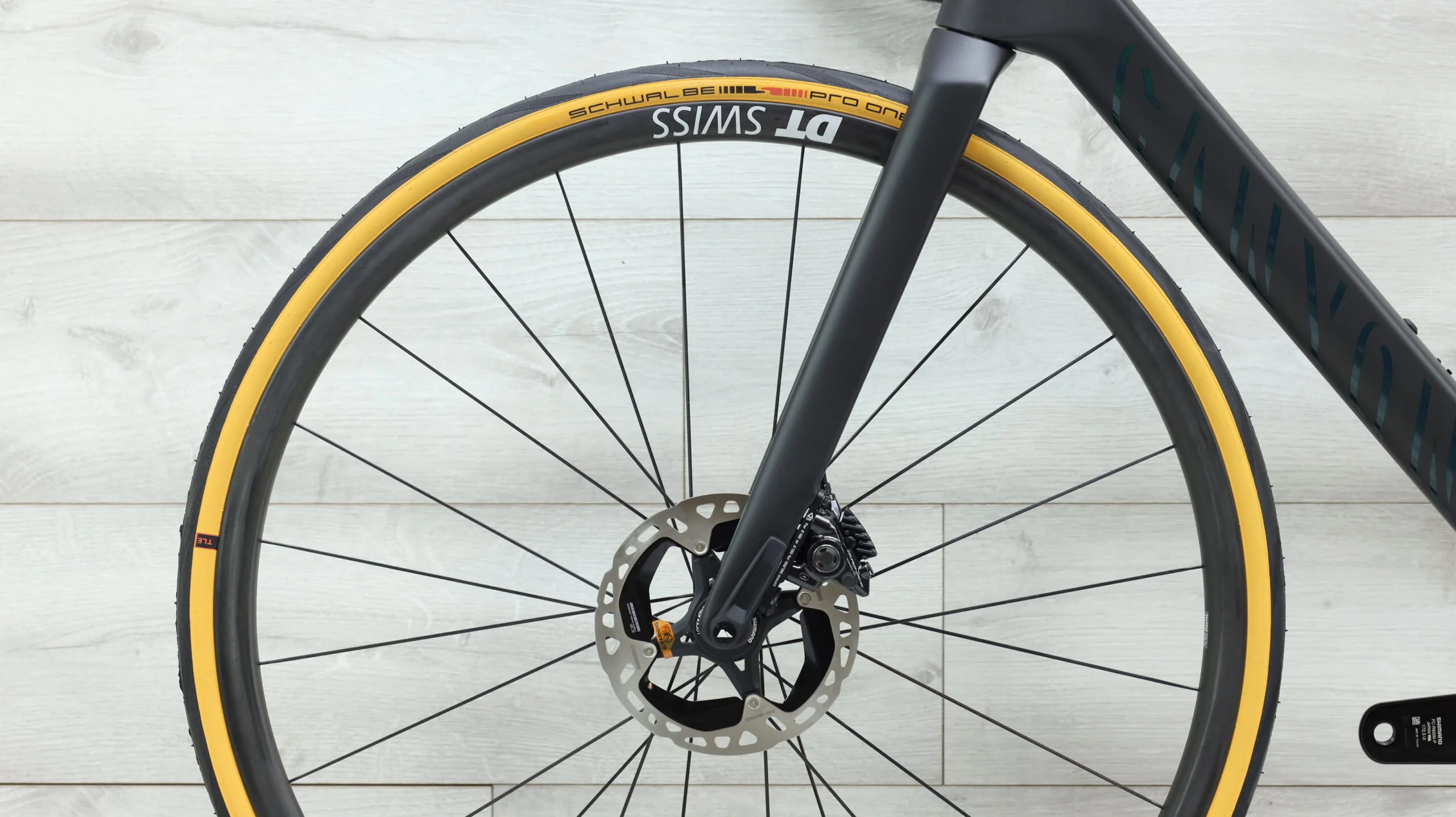 2023 Canyon Ultimate CFR Di2 Road Bike - Small - Image 12