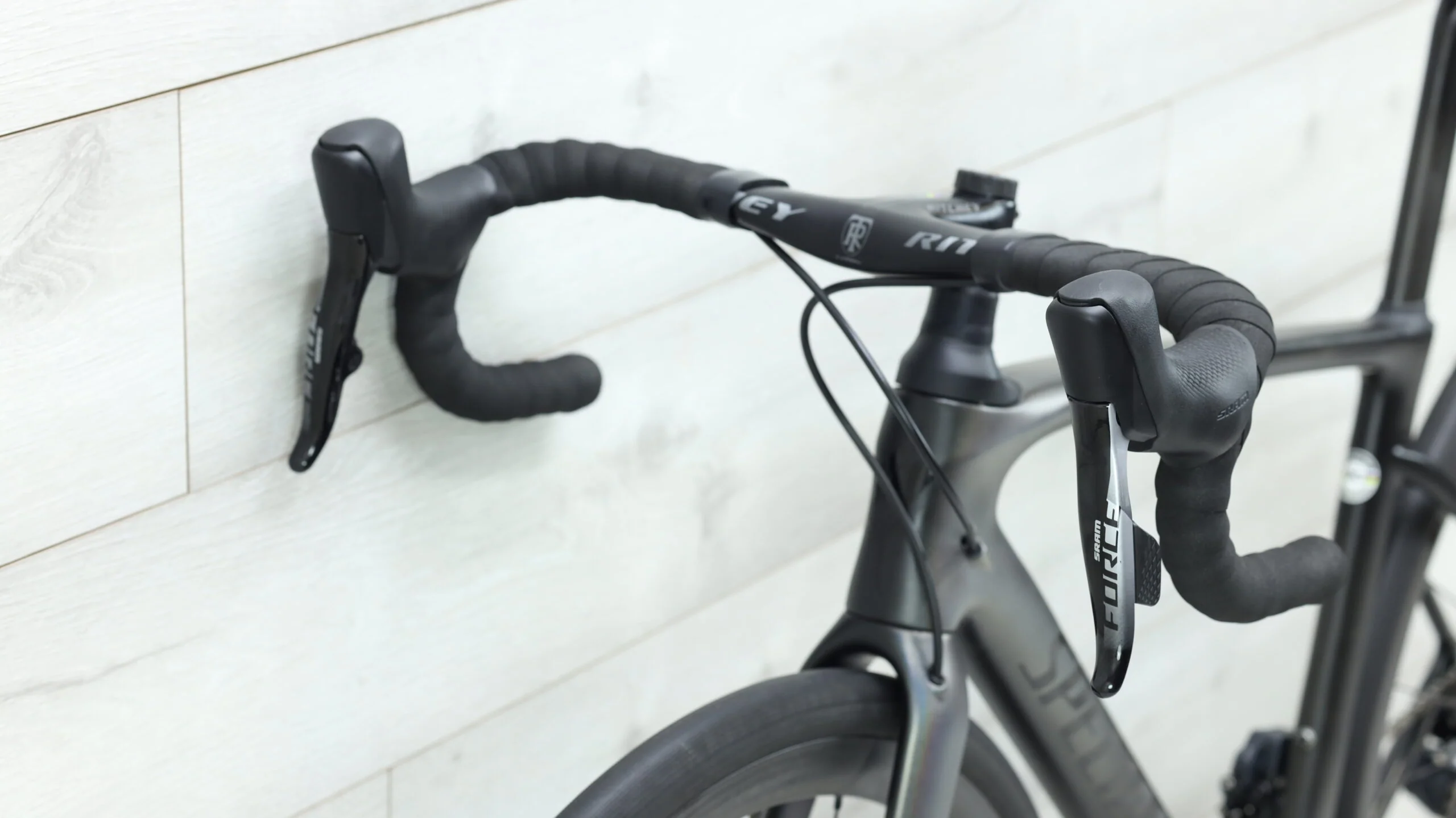2023 Specialized Roubaix Pro Road Bike - 52cm - Image 8
