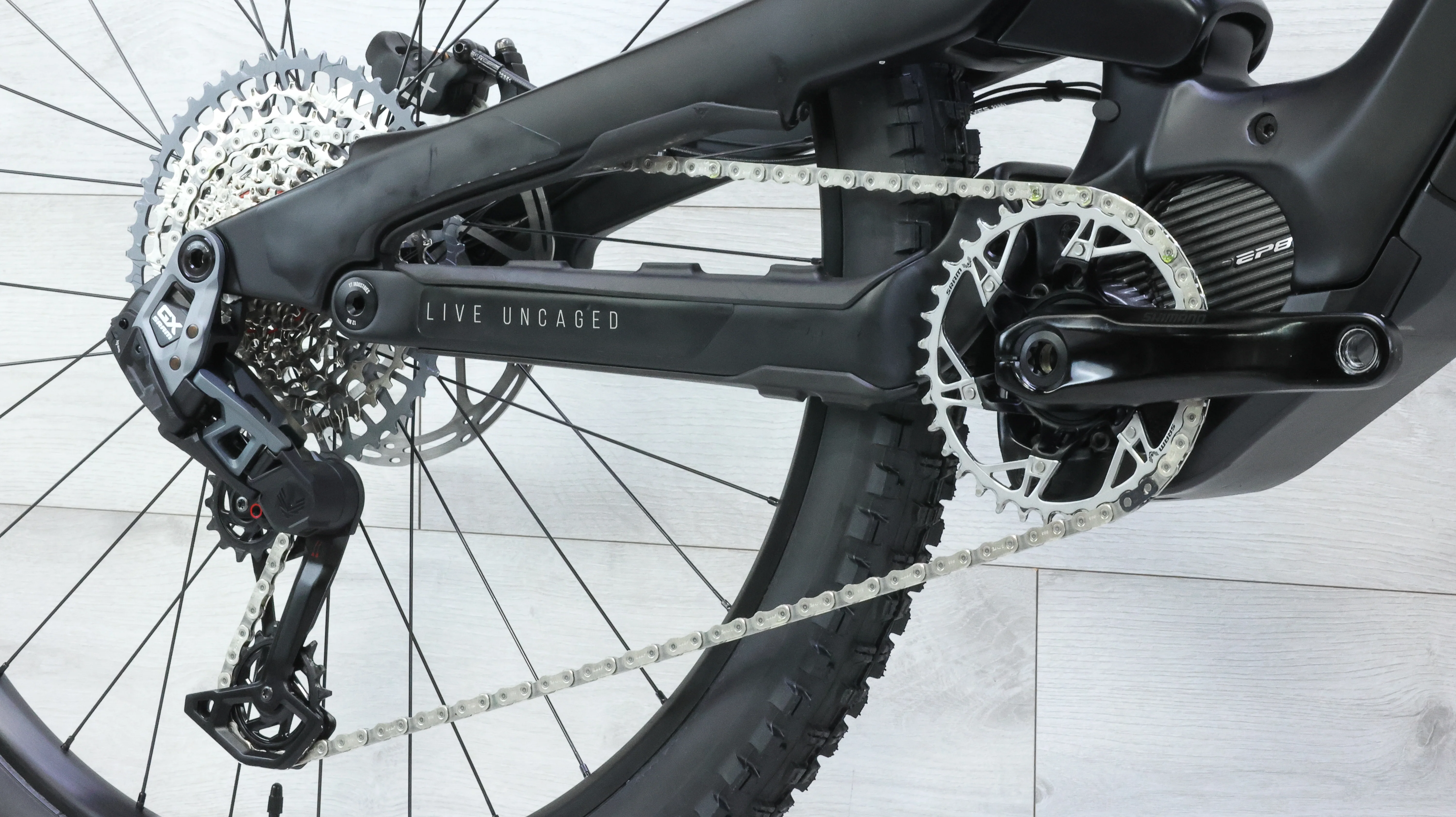 2024 YT Decoy CORE 4 29 Mountain E-Bike - Medium - Image 6