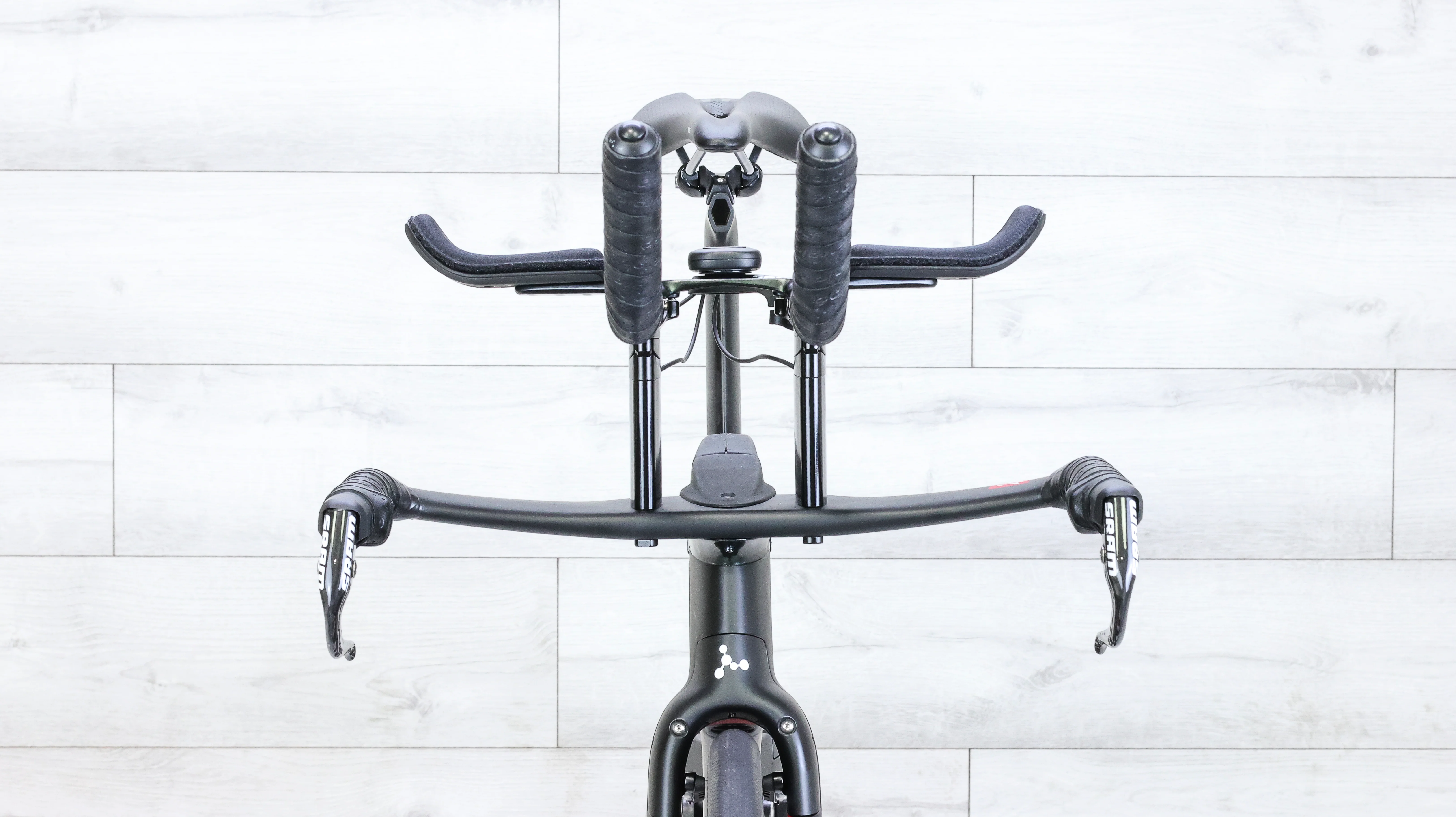 Argon 18 E-119 Tri+ Triathlon Bike - 2019, Small - Image 12