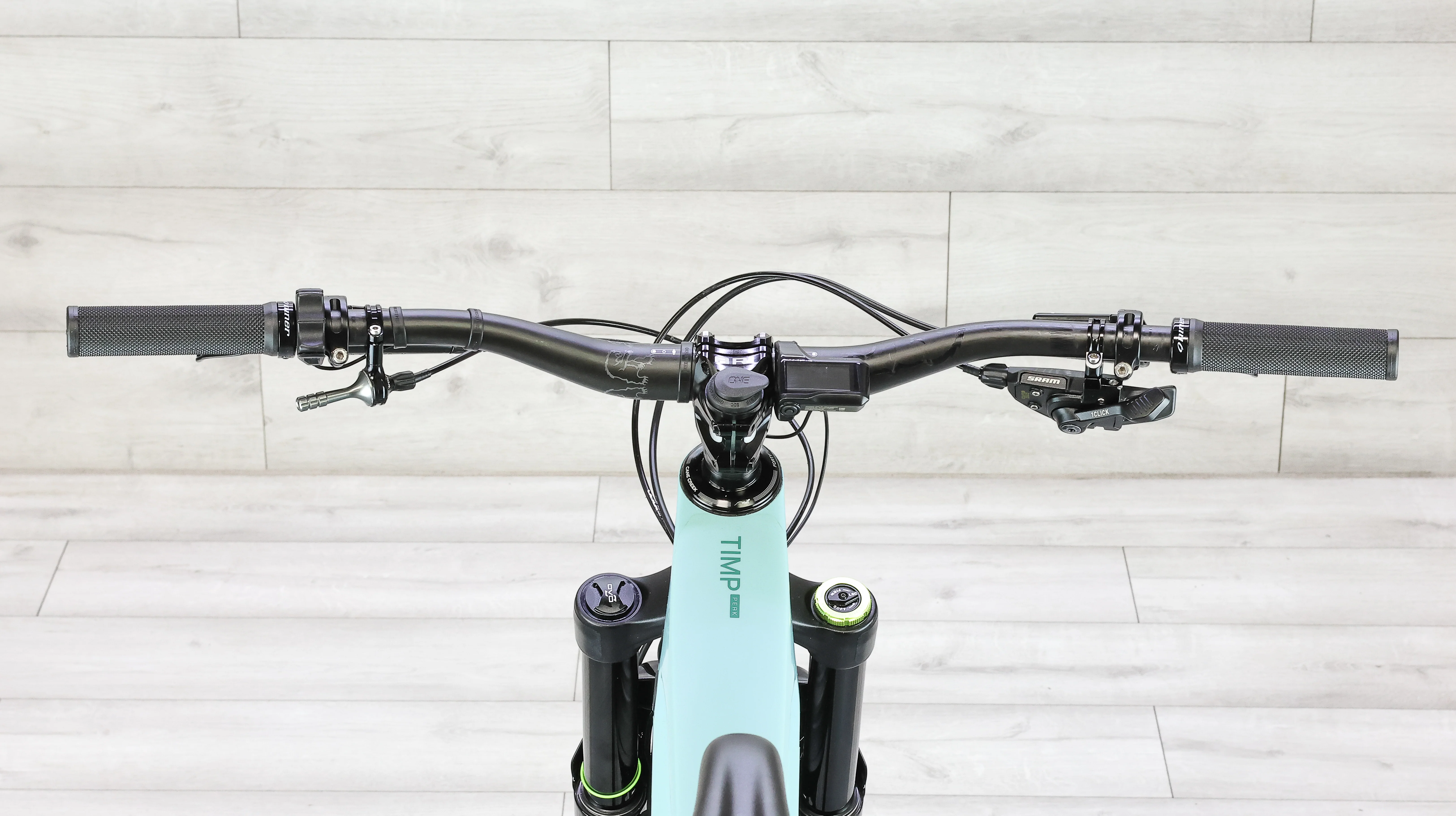 Ari Timp Peak Eagle T-Type Mountain Bike - 2024, Medium - Image 12