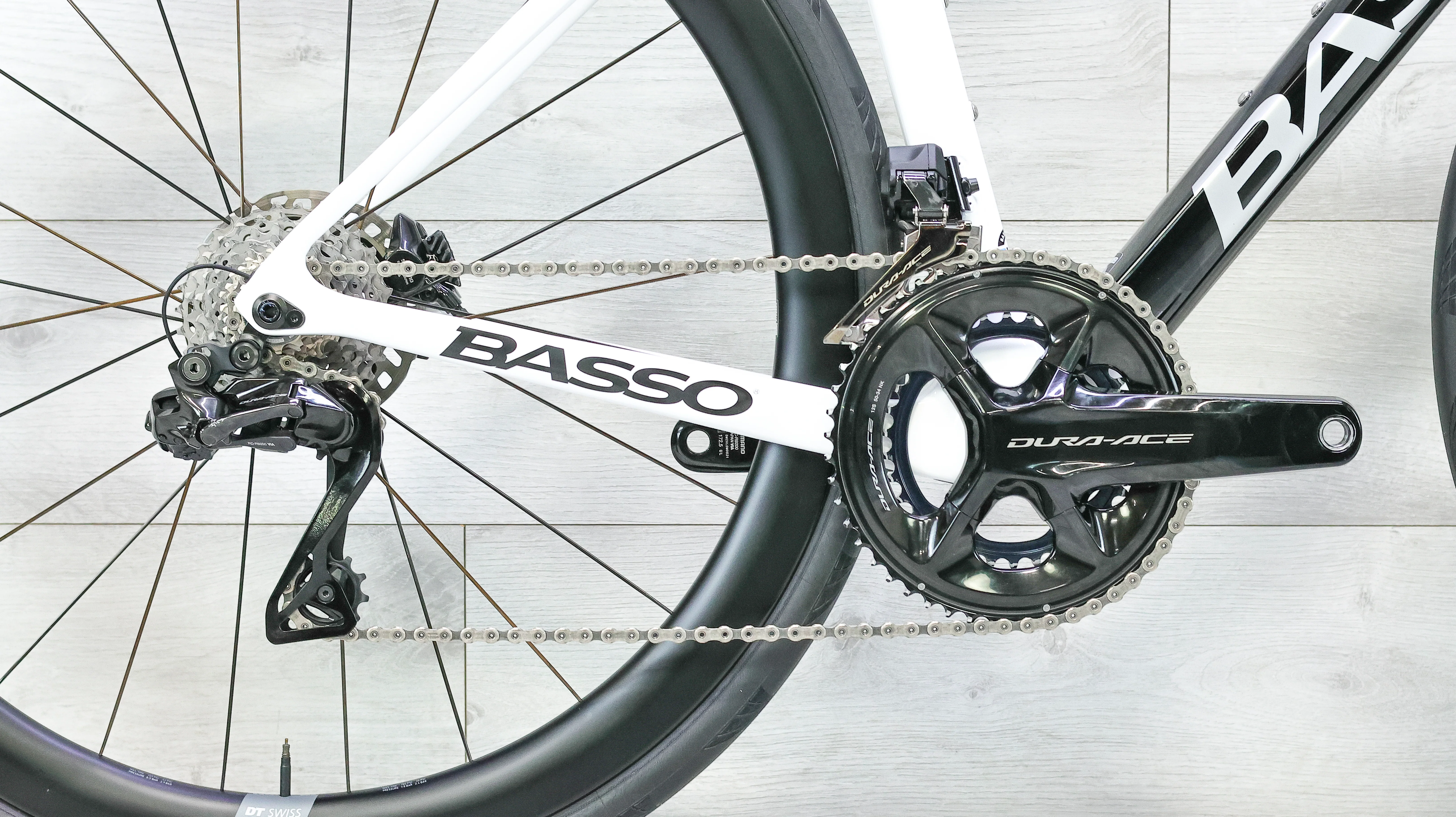 Basso Diamante SV Signature Series Act II Shimano Dura Ace Di2 Disc Road Bike - 2024, 51cm - Image 5