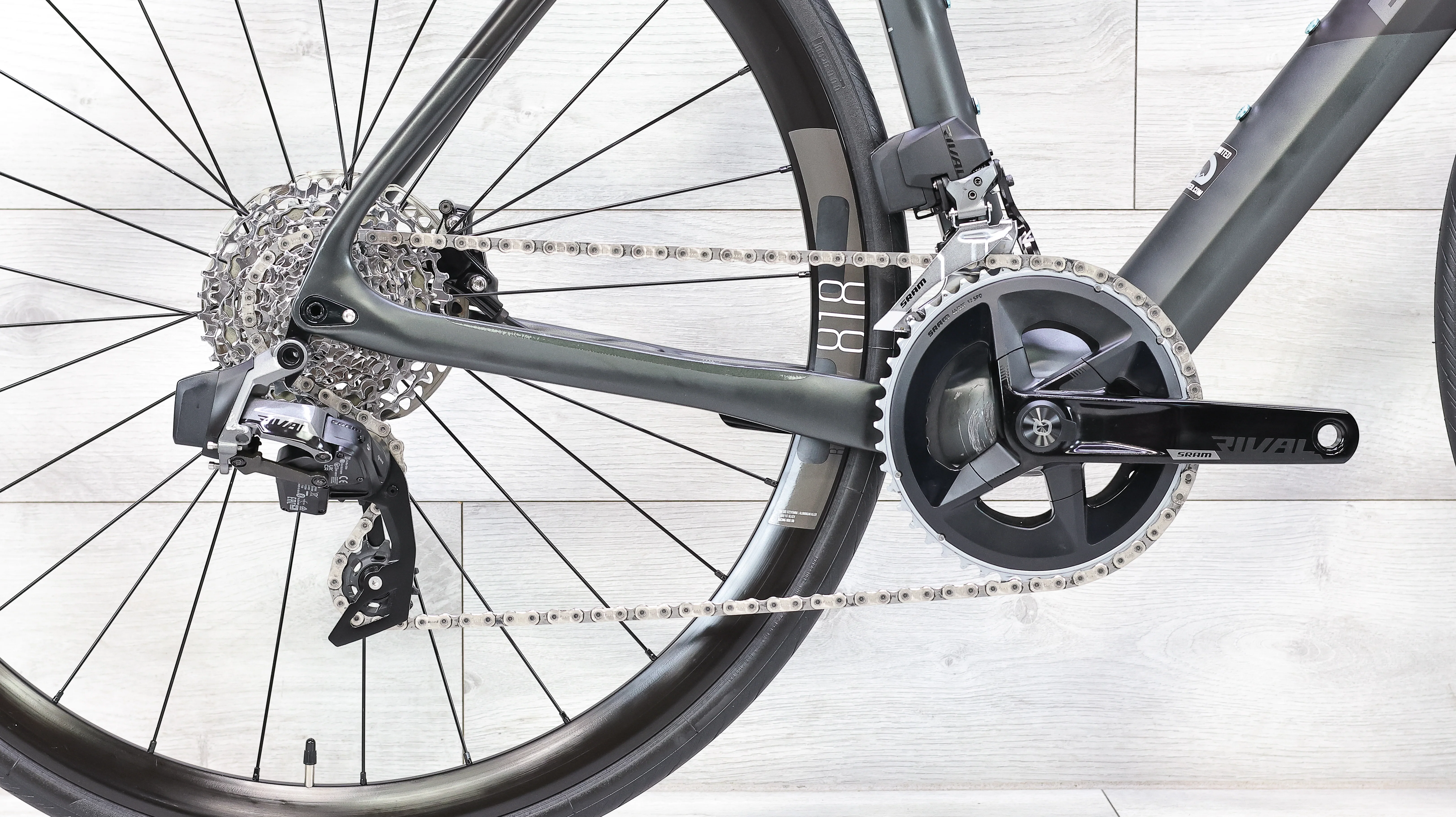 Bianchi Infinito CV Rival eTap AXS Road Bike - 2023, 53cm - Image 5
